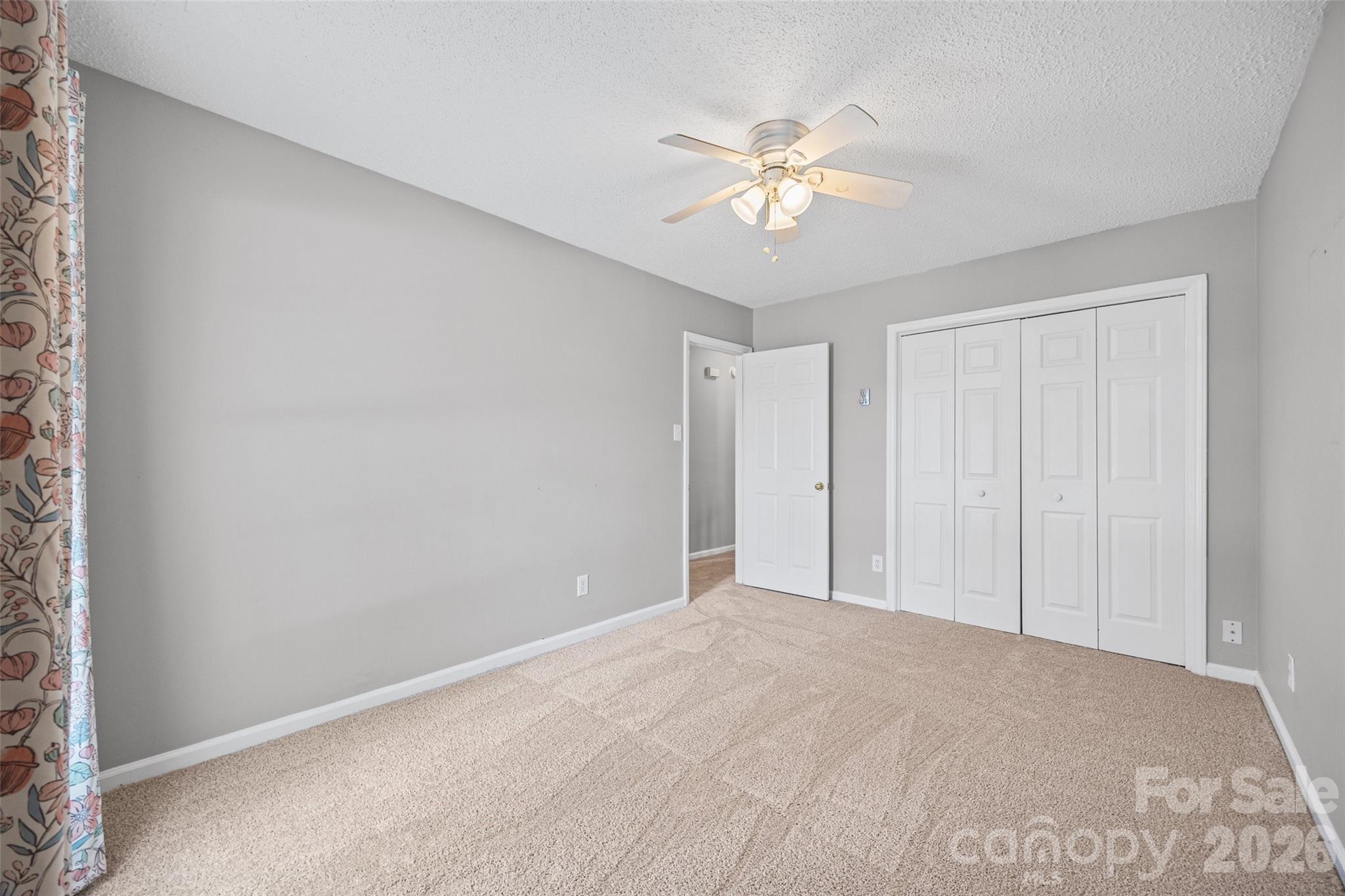 1508 Fieldcrest Circle Property Photo 16