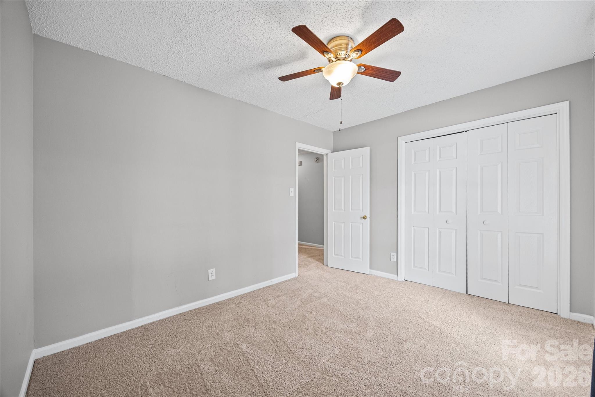 1508 Fieldcrest Circle Property Photo 18