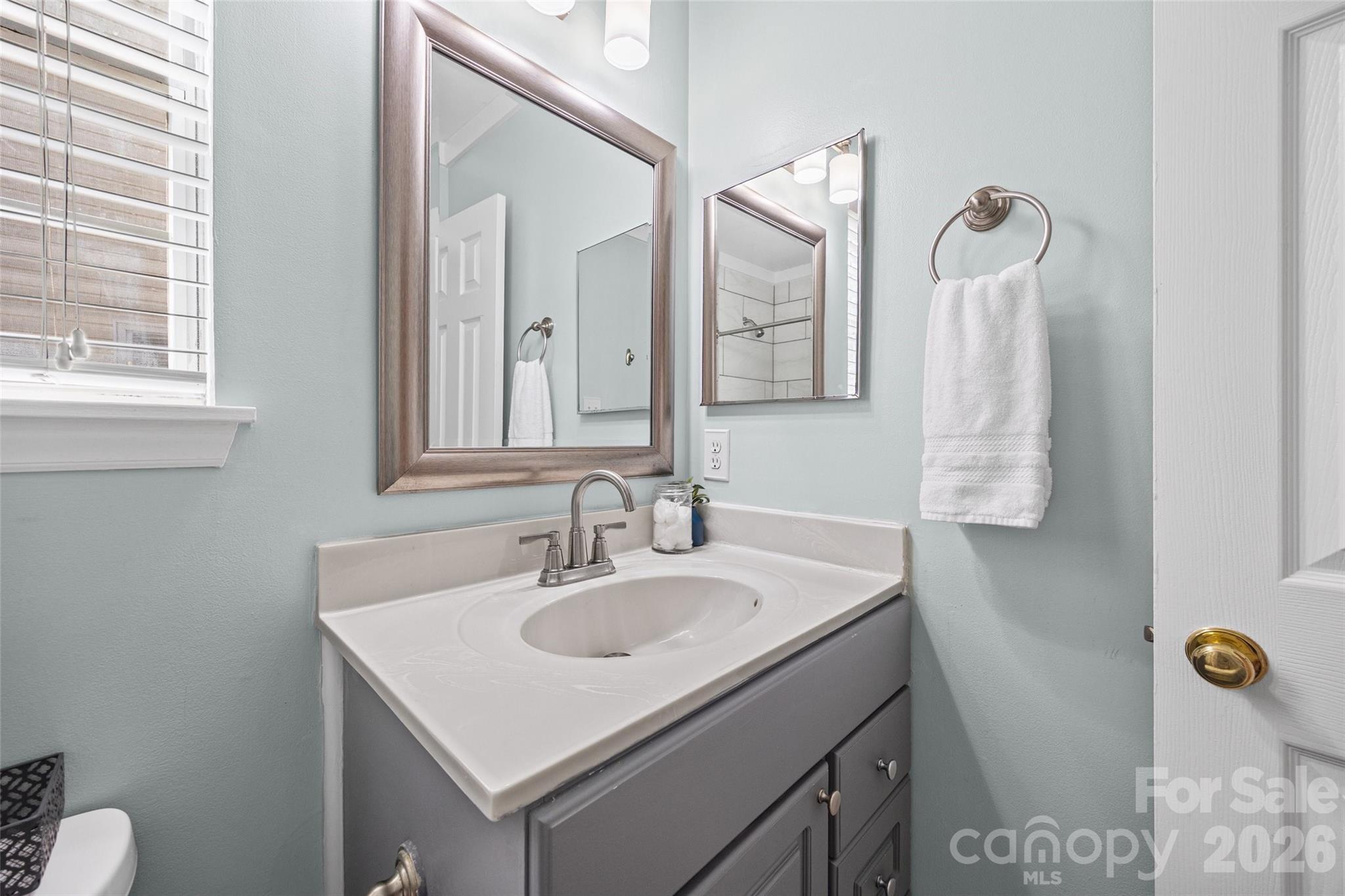 1508 Fieldcrest Circle Property Photo 23