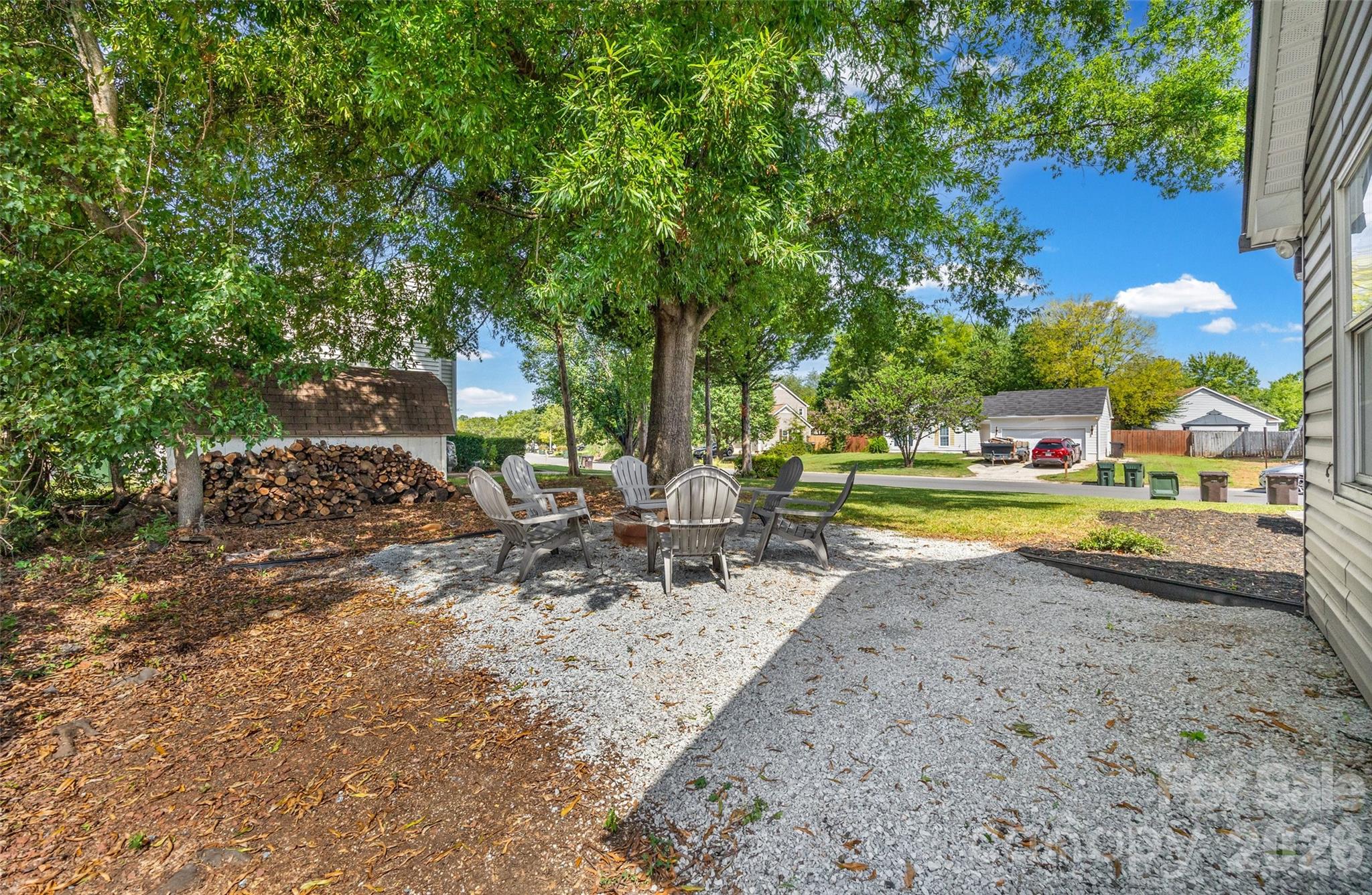1508 Fieldcrest Circle Property Photo 32