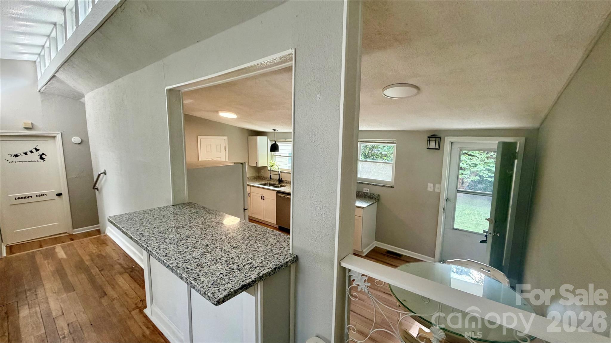 216 Auten Circle Property Photo 6