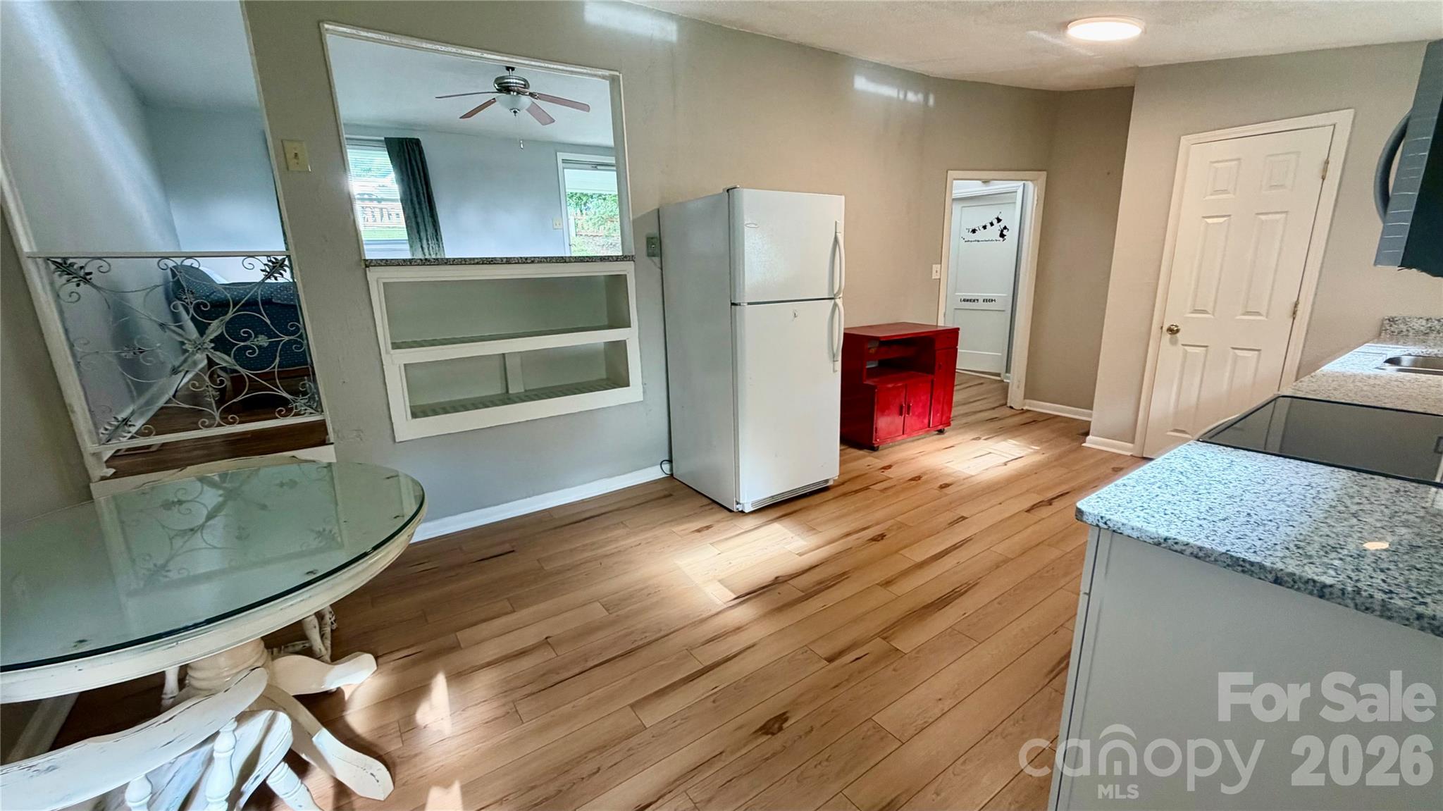 216 Auten Circle Property Photo 14