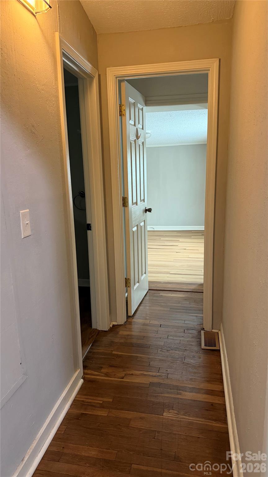 216 Auten Circle Property Photo 16