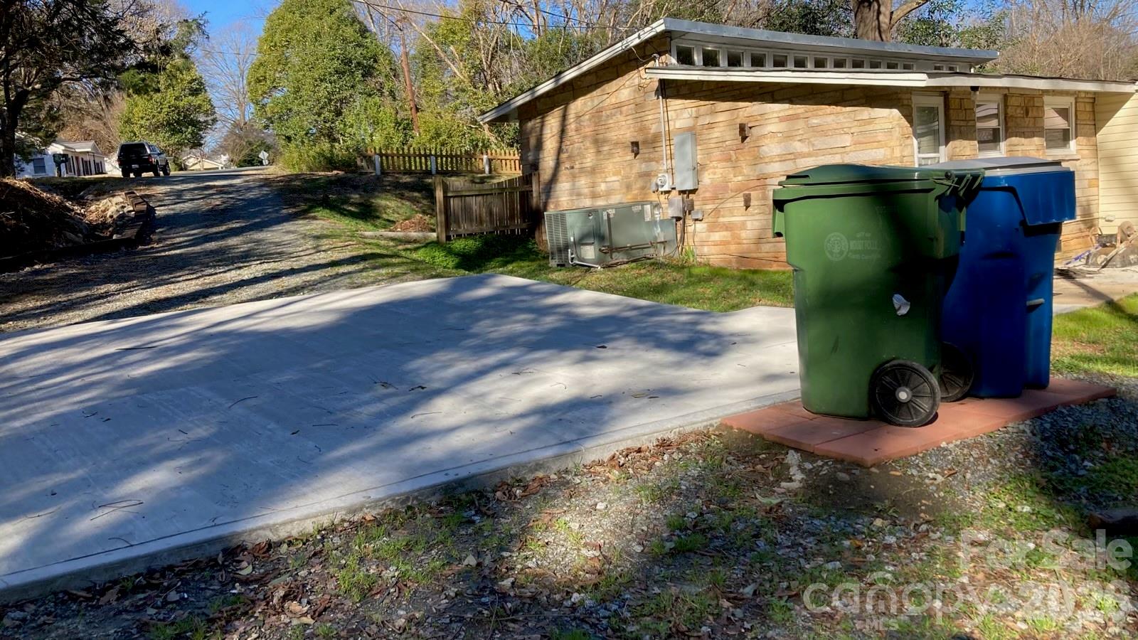 216 Auten Circle Property Photo 29