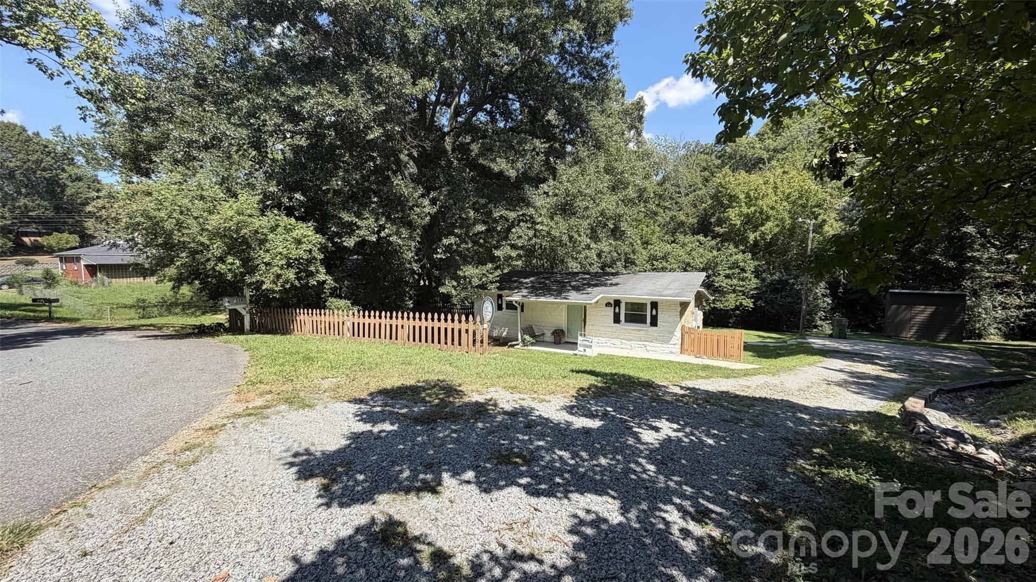 216 Auten Circle Property Photo 30