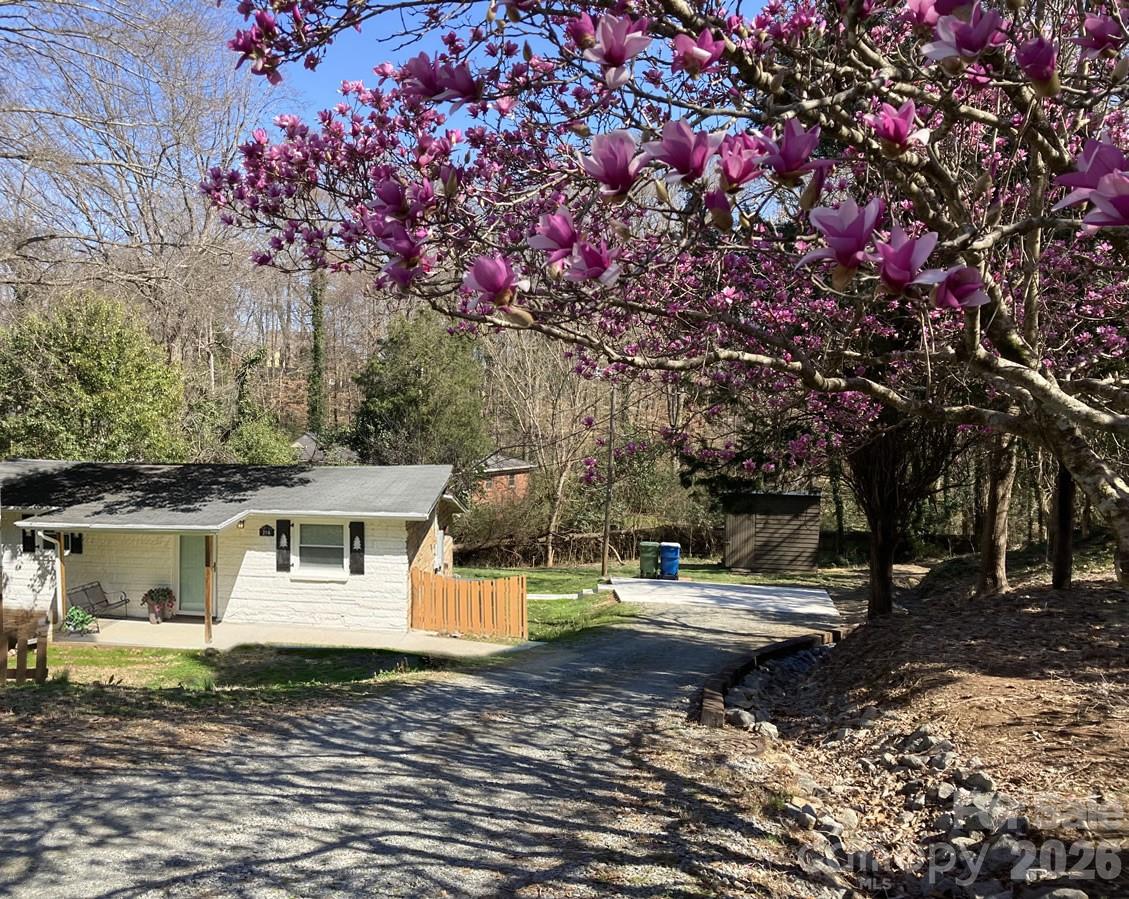 216 Auten Circle Property Photo 32