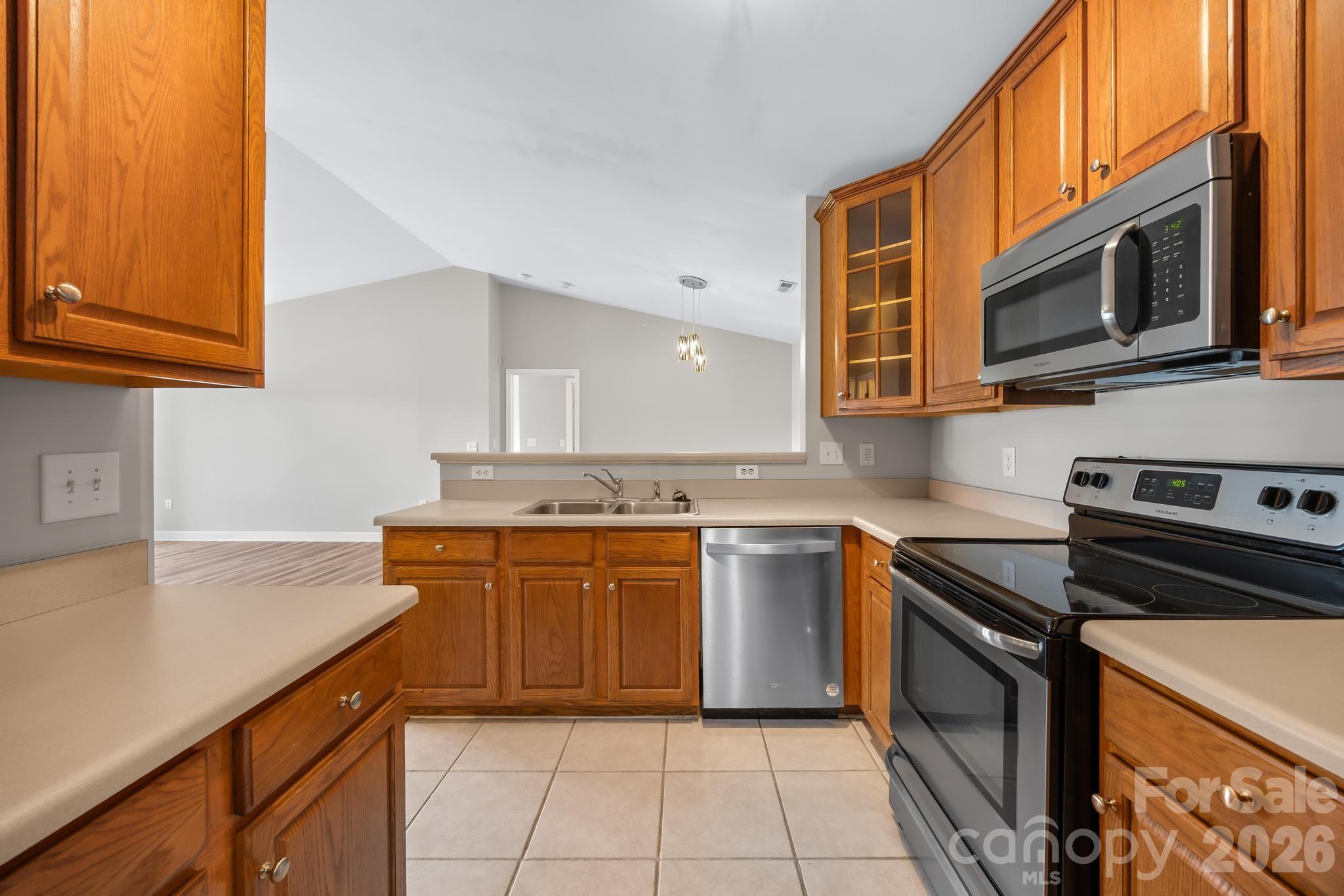 19747 Deer Valley Drive Property Photo 14