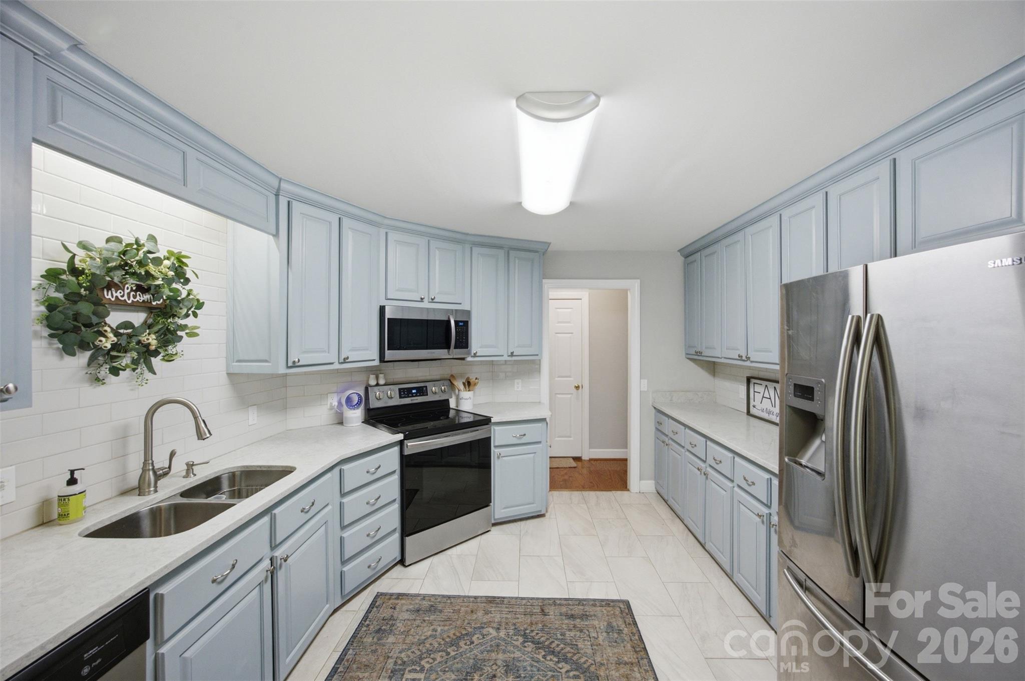 116 Canoe Court Property Photo 11