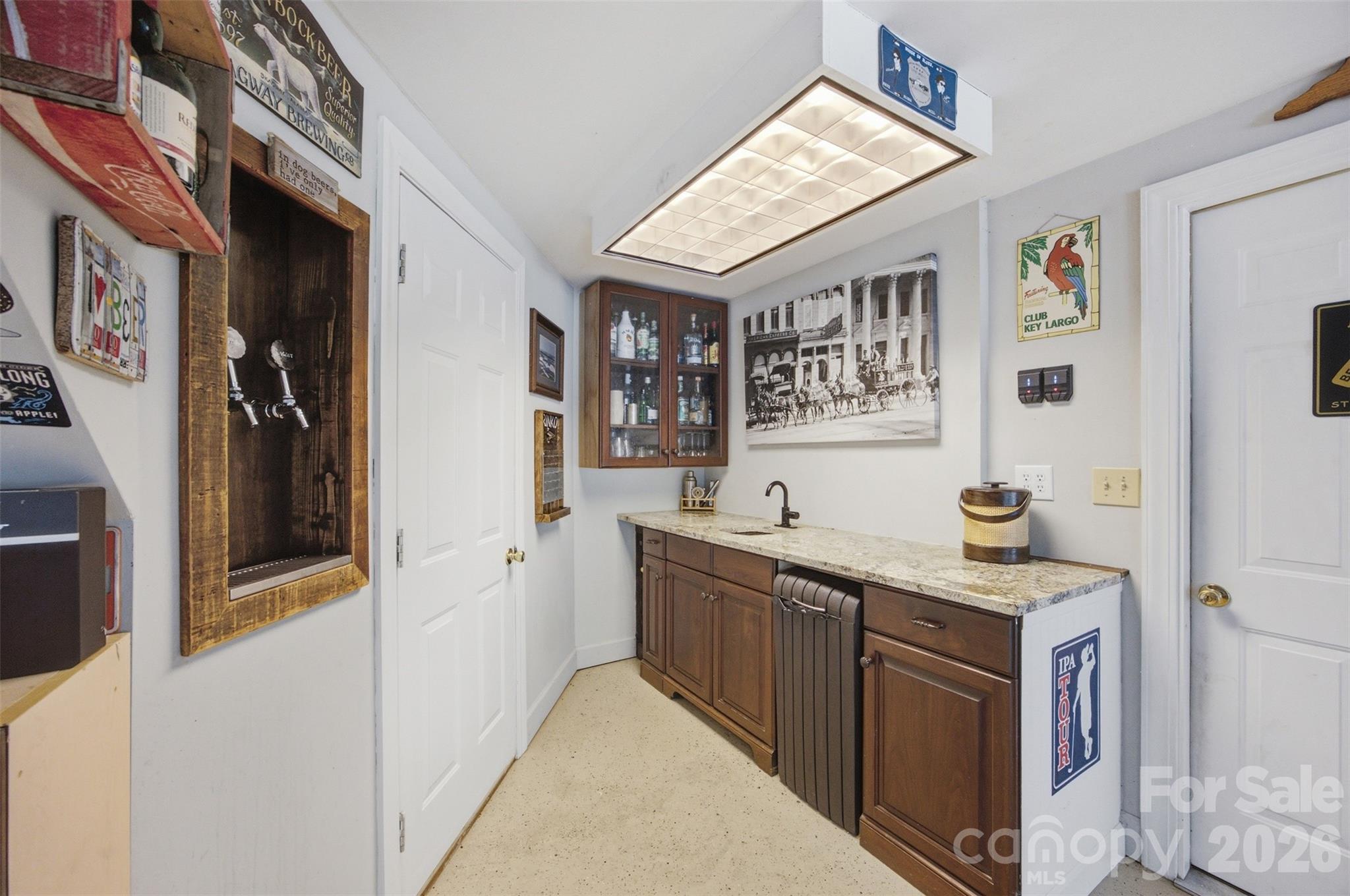 116 Canoe Court Property Photo 34