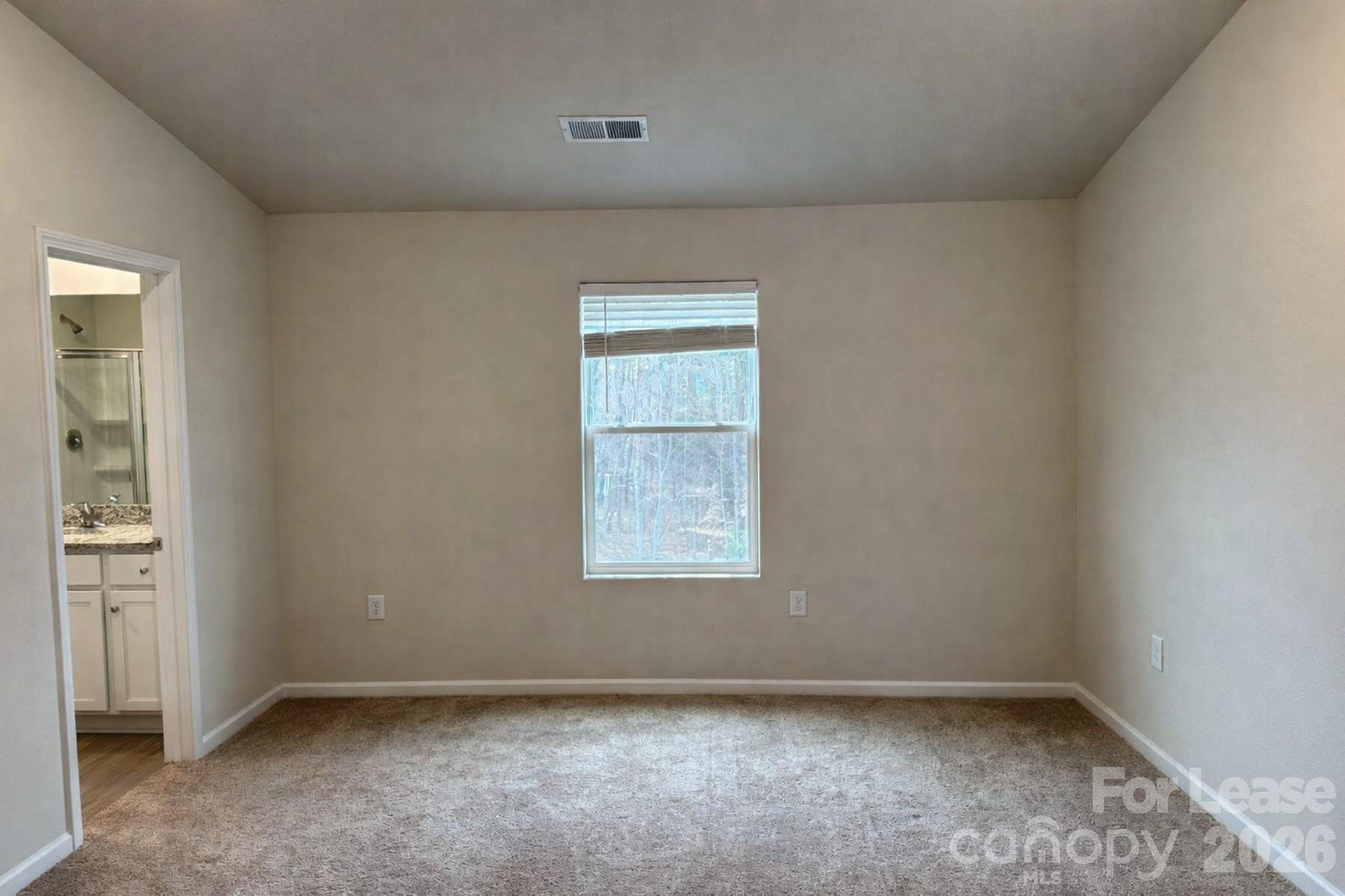 2020 Transatlantic Avenue Property Photo 9