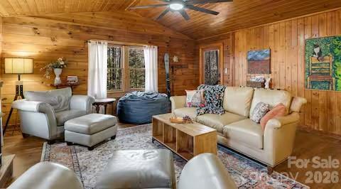 398 Locust Drive Property Photo 10