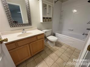 8763 Robinson Forest Drive Property Photo 3