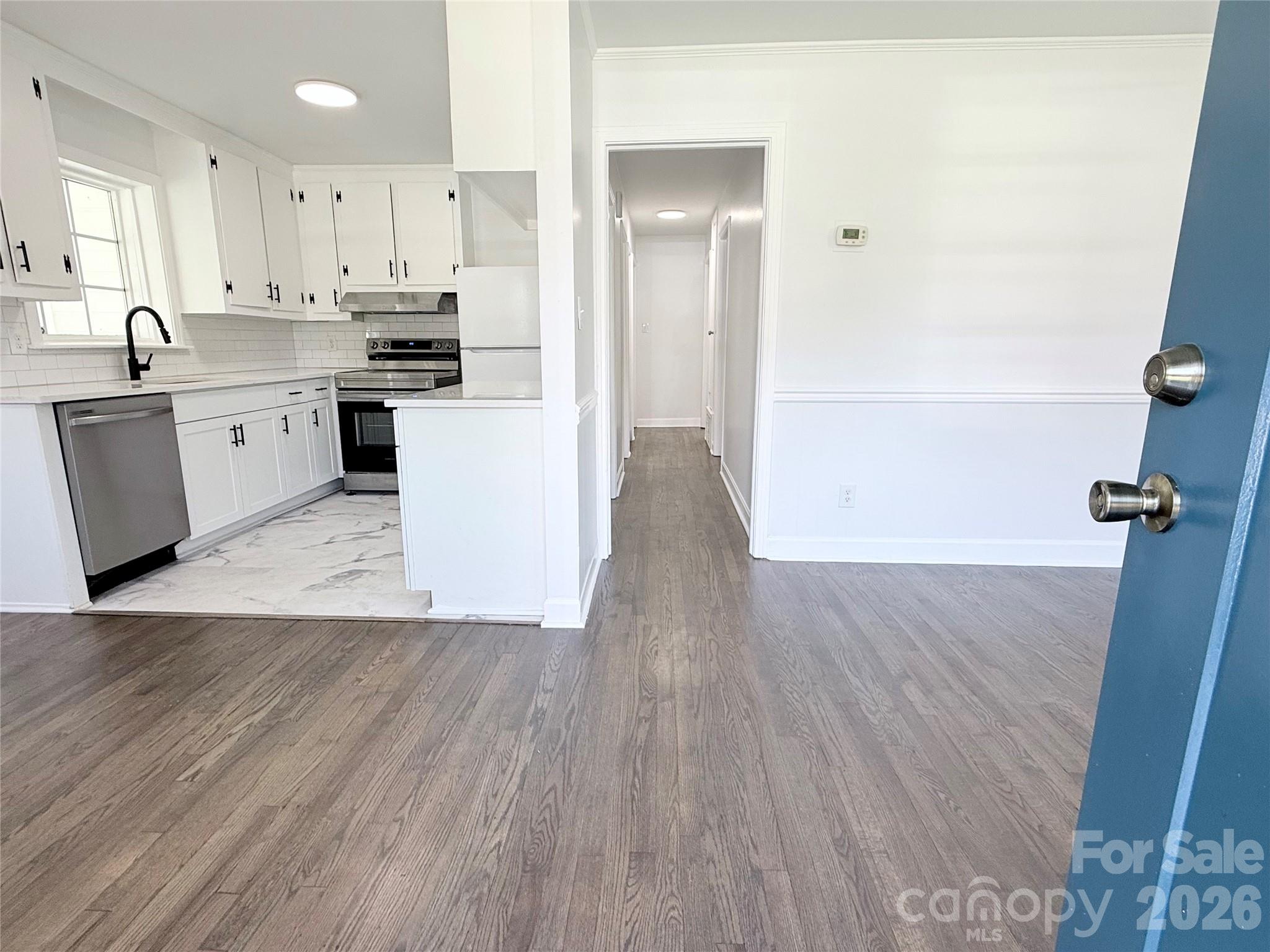 1507 W Horah Street Property Photo 4