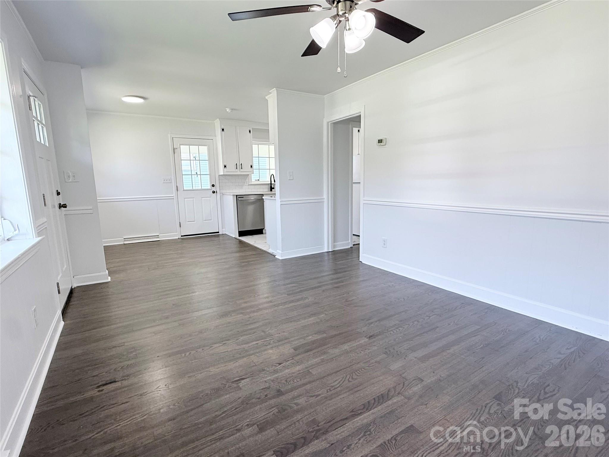 1507 W Horah Street Property Photo 18