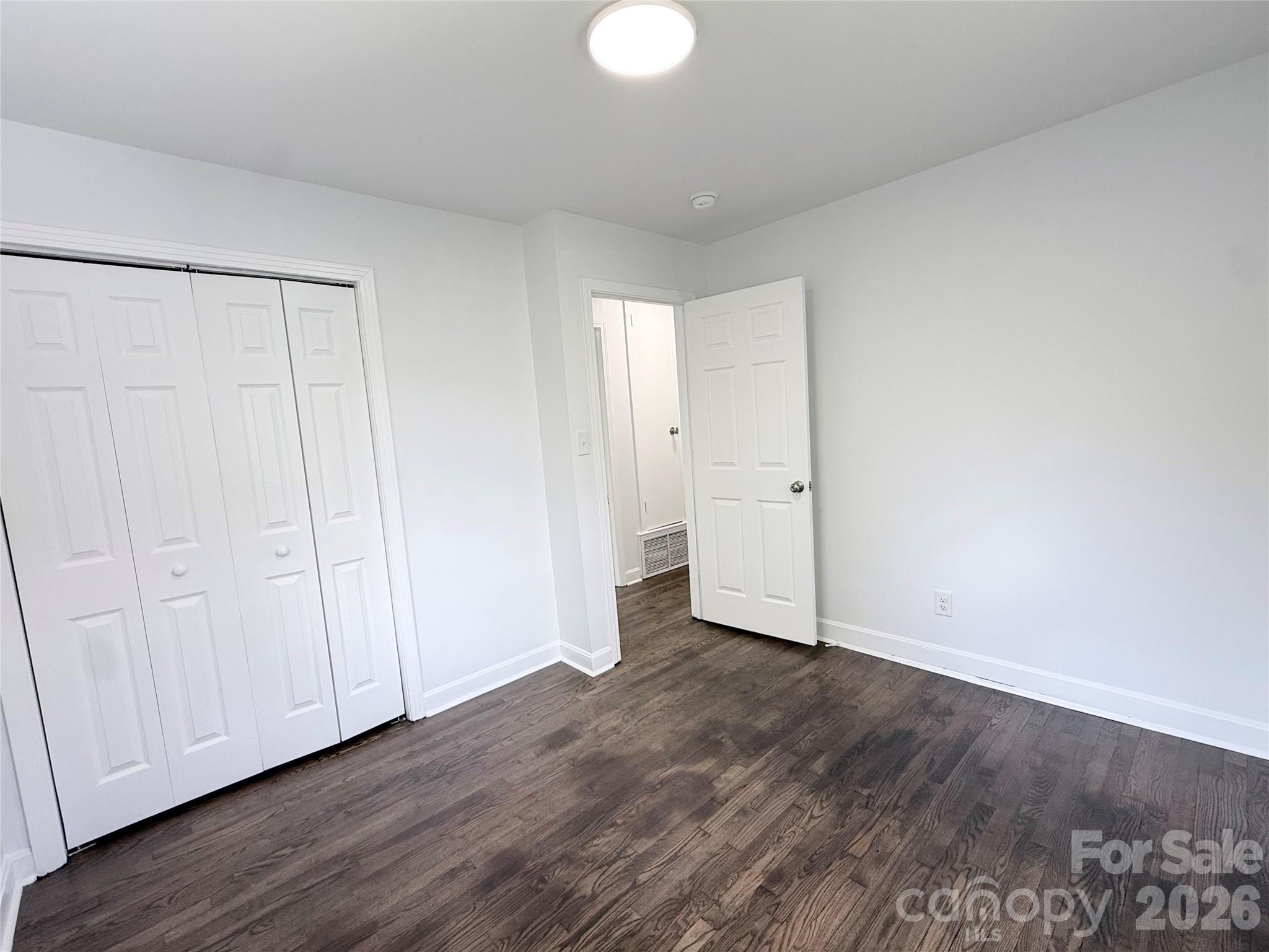 1507 W Horah Street Property Photo 28