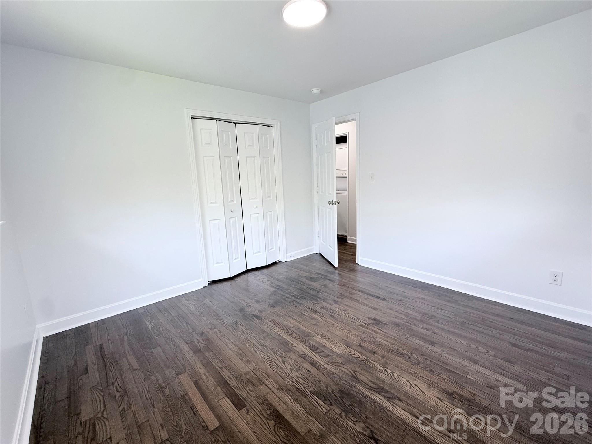 1507 W Horah Street Property Photo 31