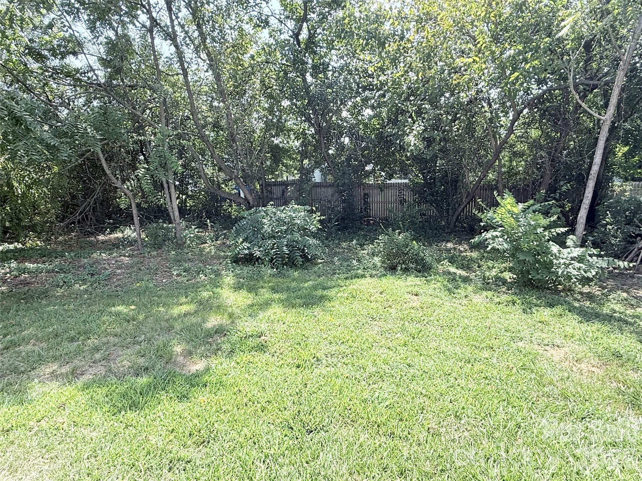 1507 W Horah Street Property Photo 32