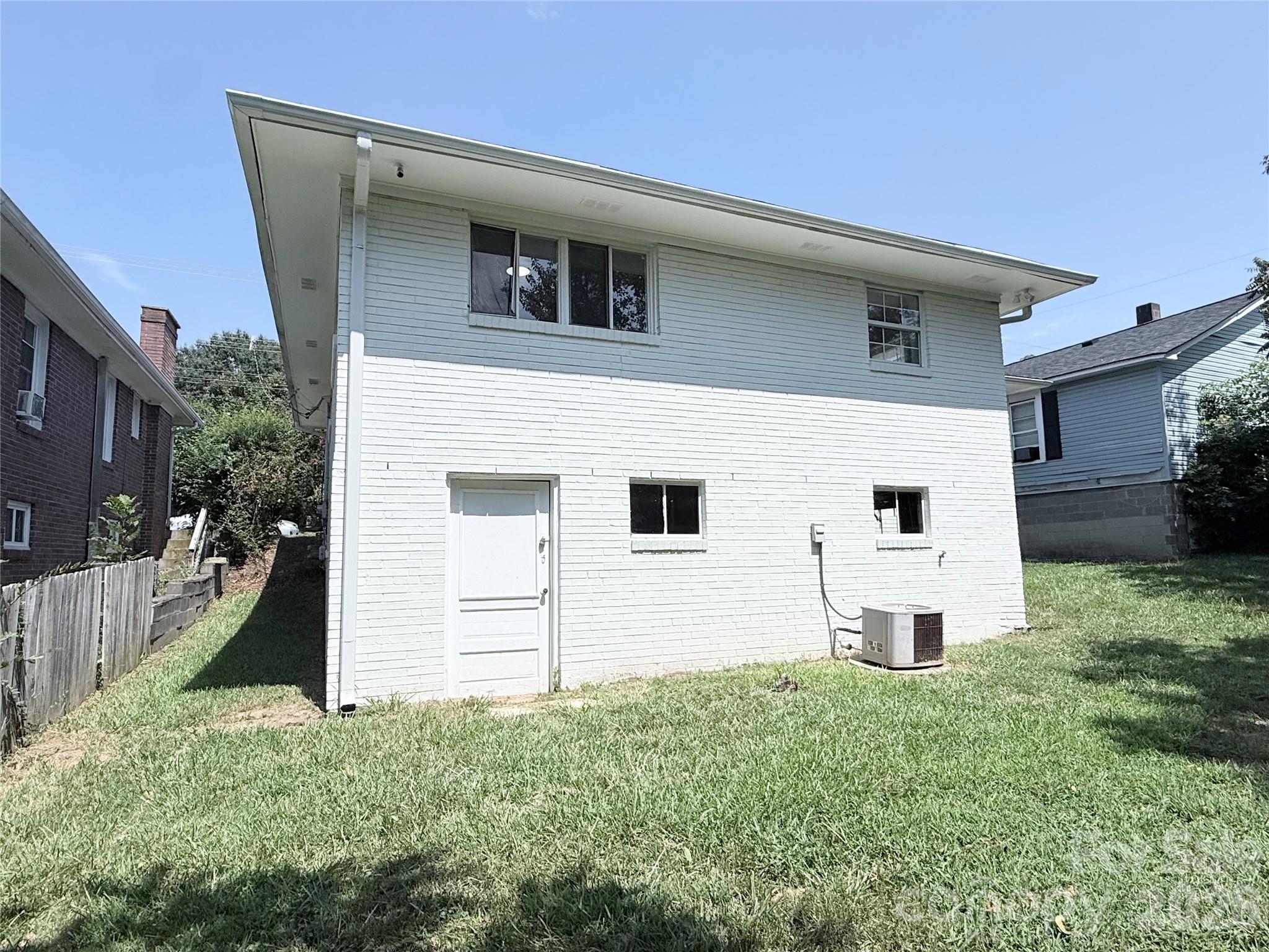1507 W Horah Street Property Photo 34