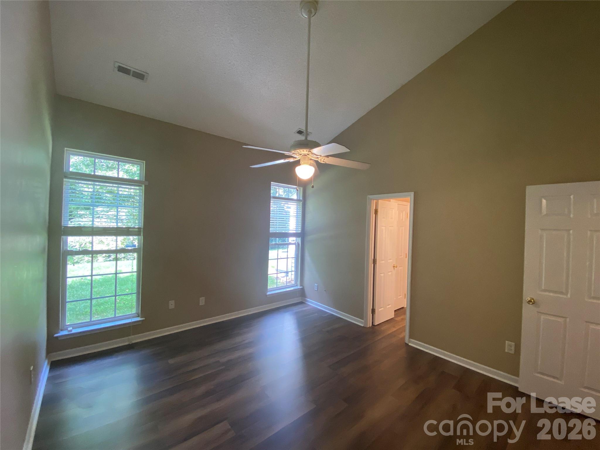 5422 Waverly Lynn Lane Property Photo 11