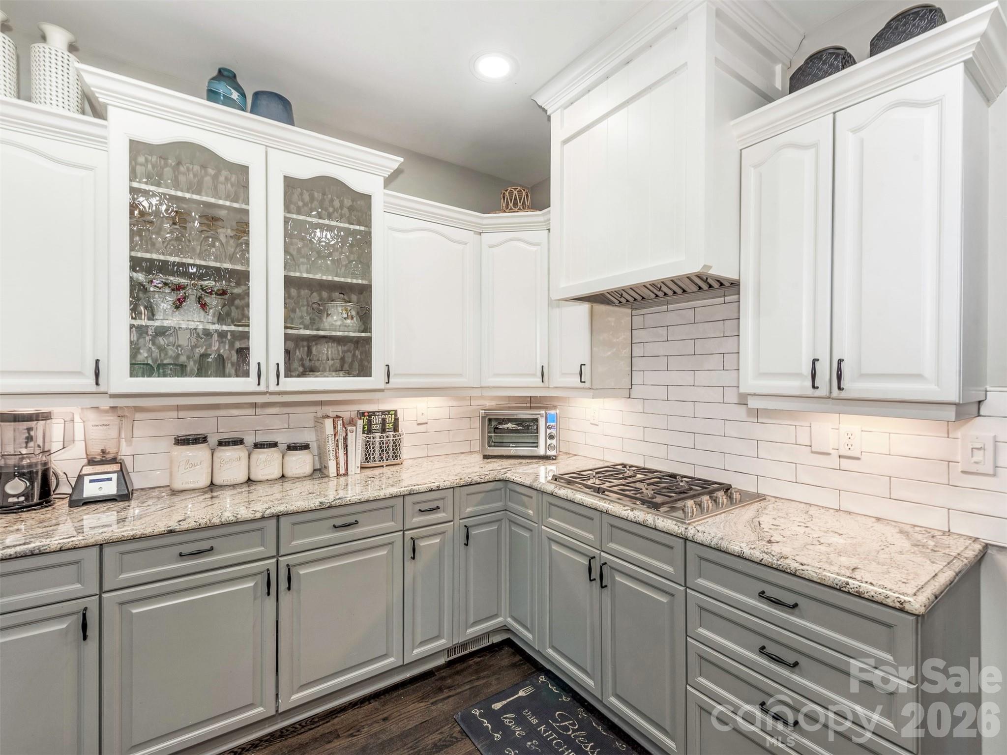 5600 Crown Hill Drive Property Photo 15