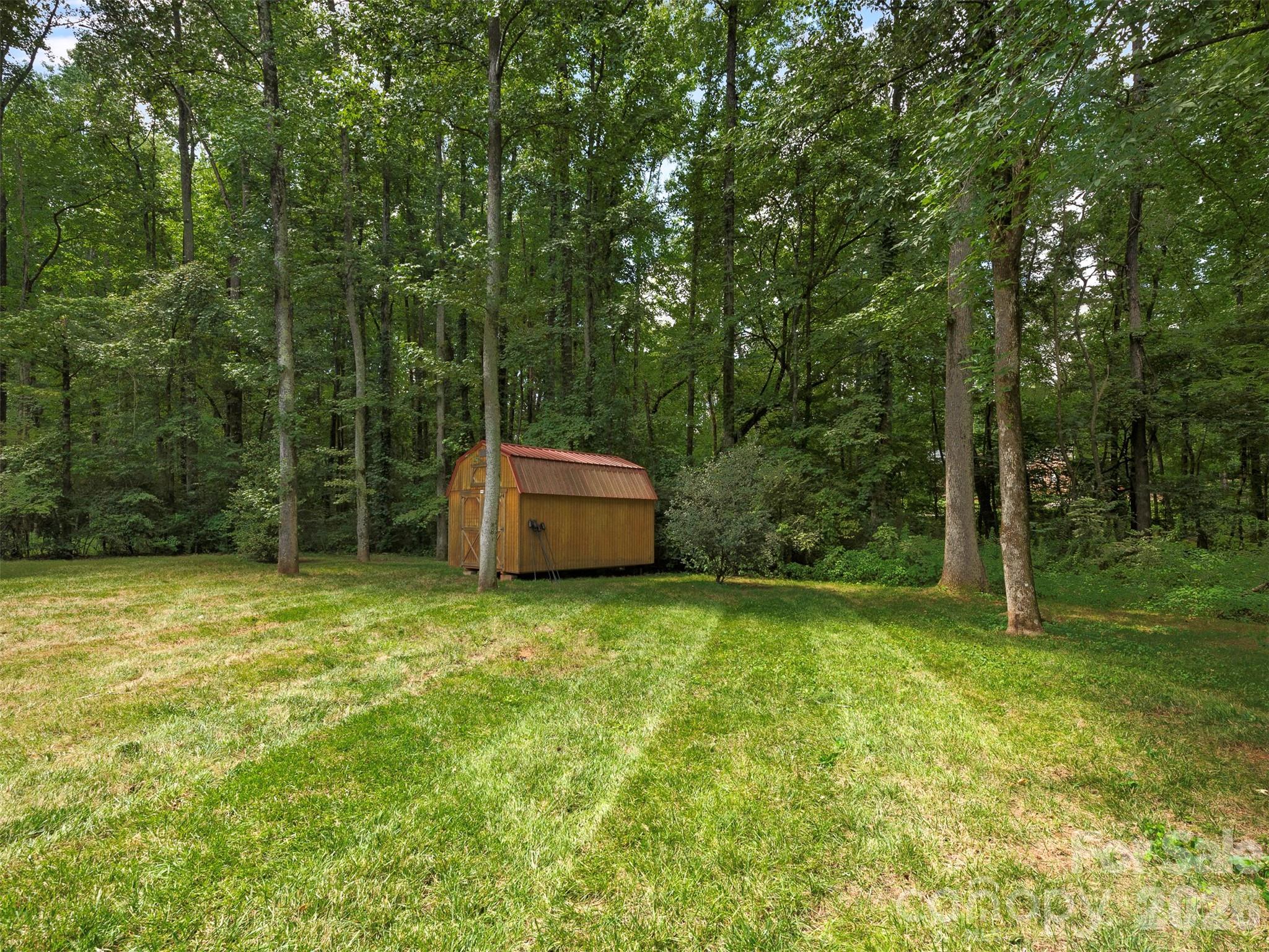 5600 Crown Hill Drive Property Photo 40