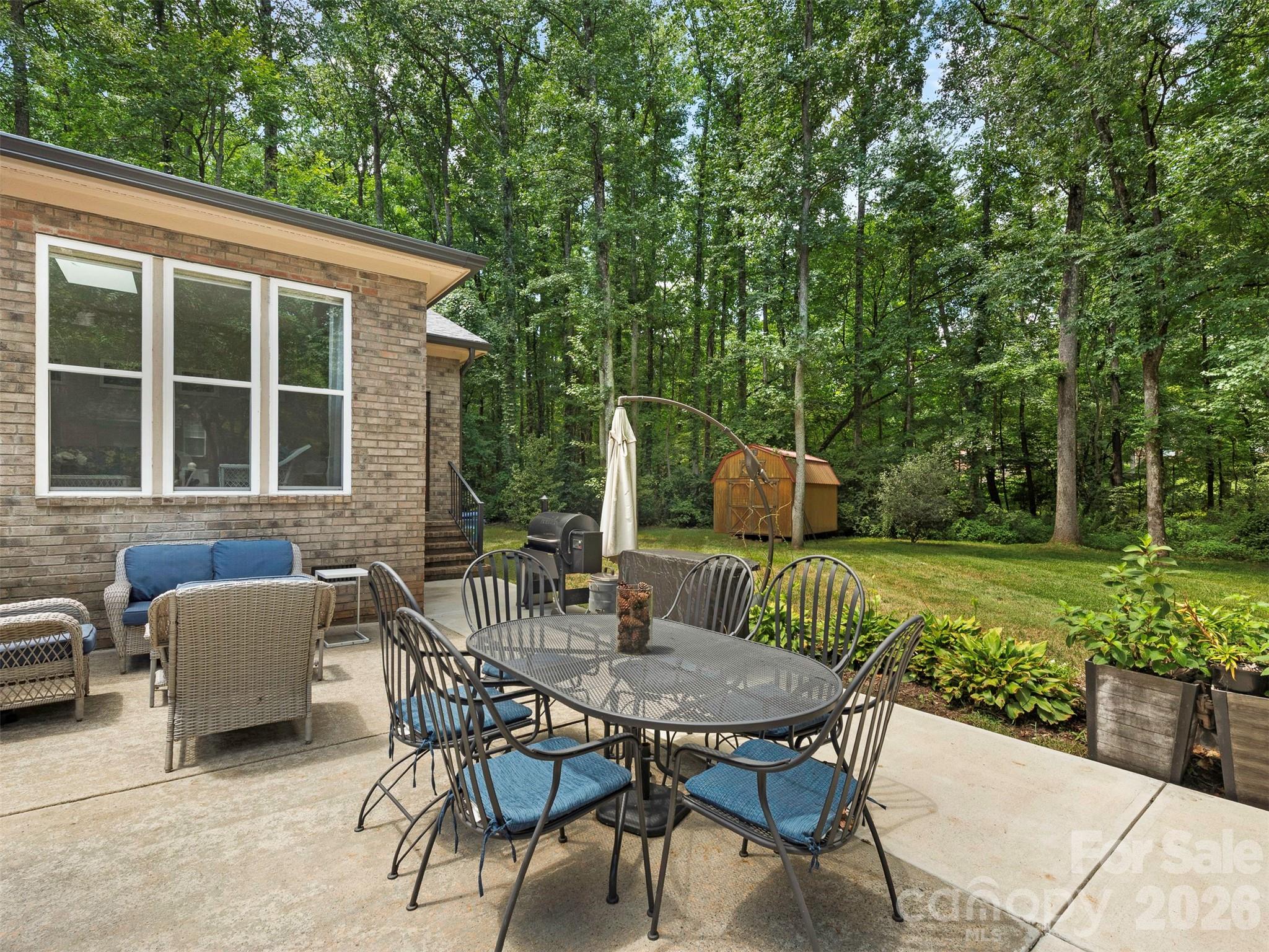 5600 Crown Hill Drive Property Photo 43