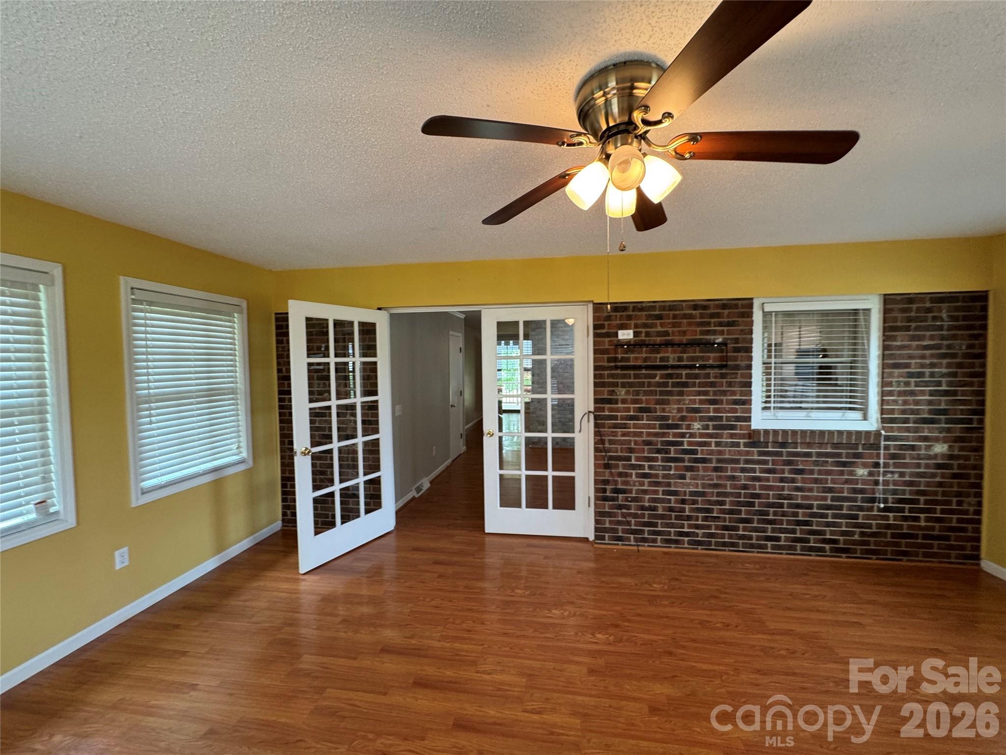 804 Lauras Lane Property Photo 13