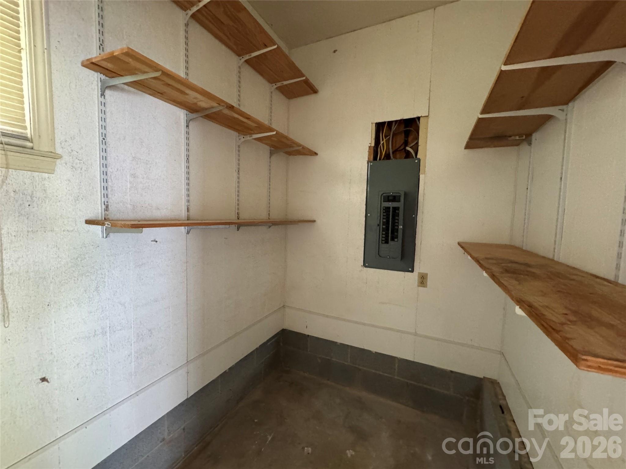 804 Lauras Lane Property Photo 20