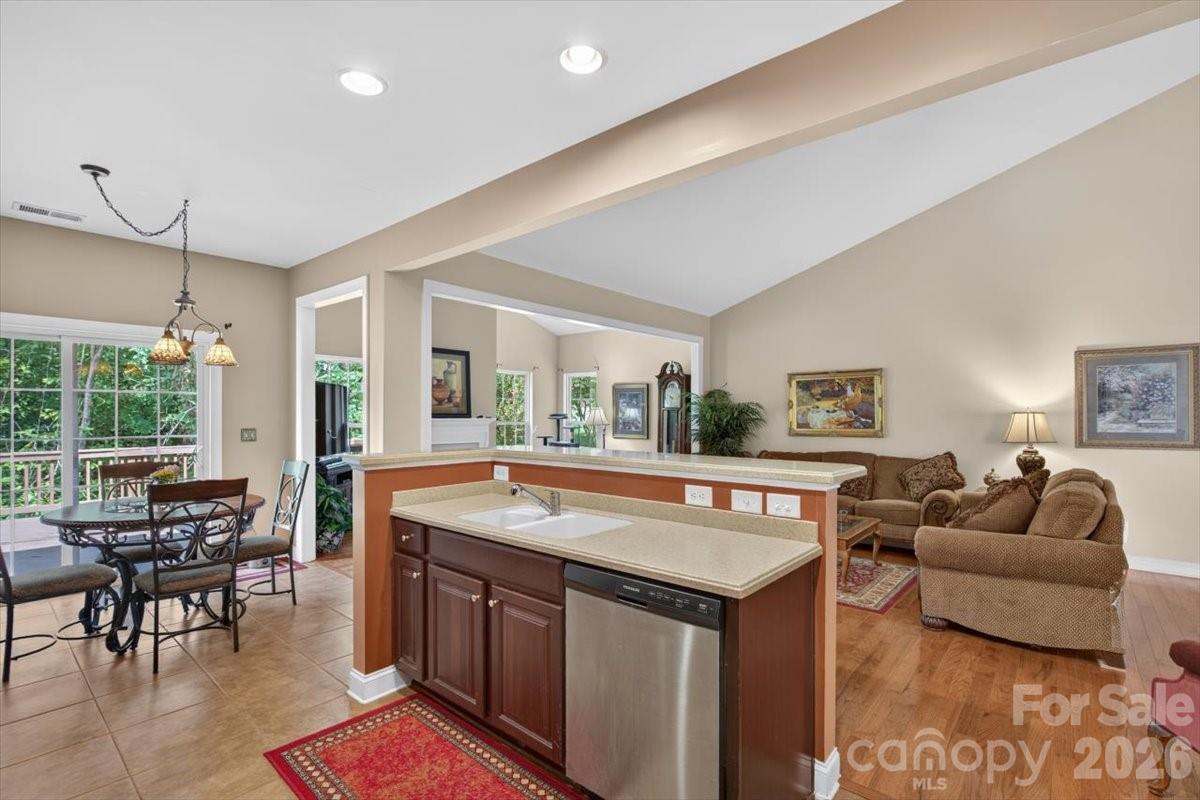 1273 Winged Foot Drive Property Photo 7