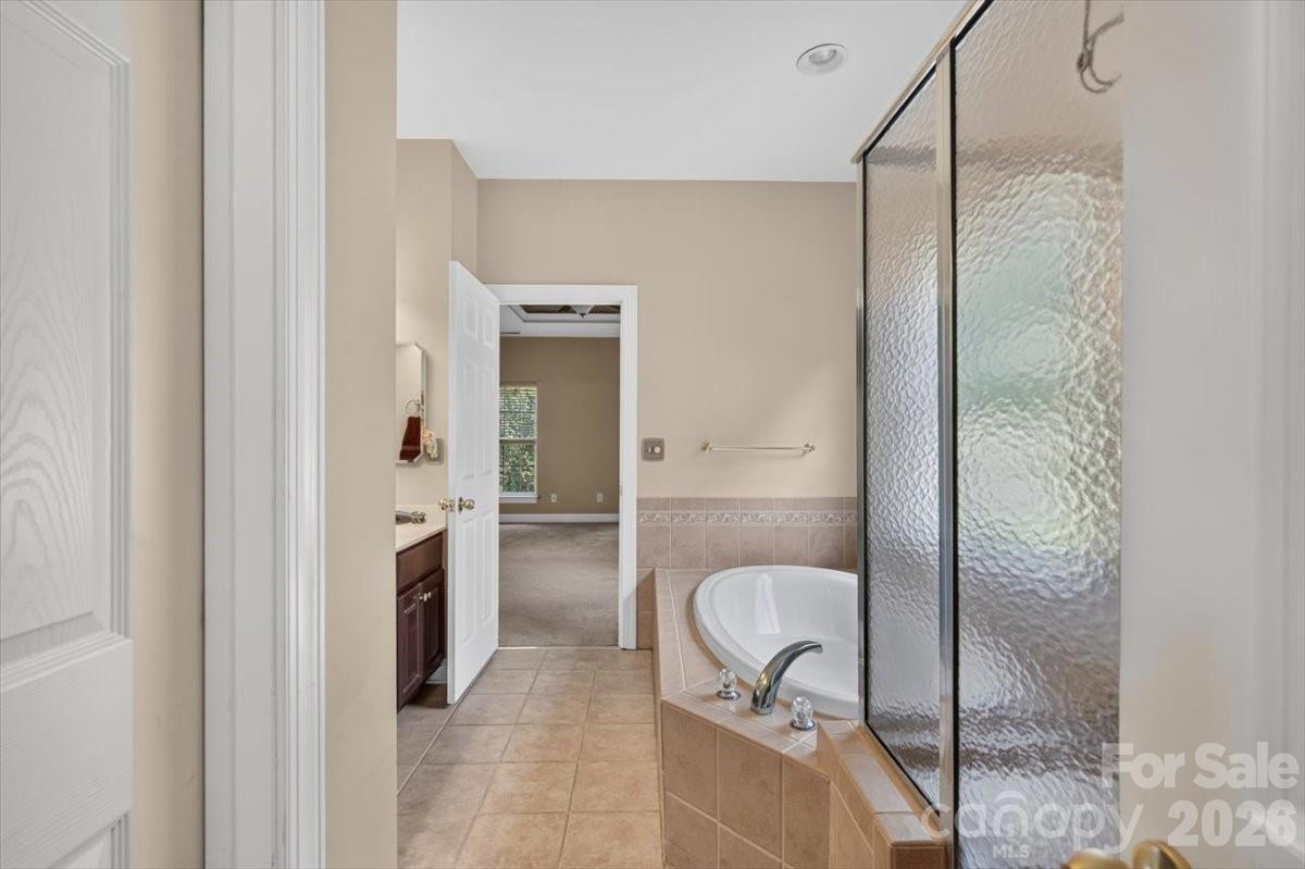 1273 Winged Foot Drive Property Photo 18