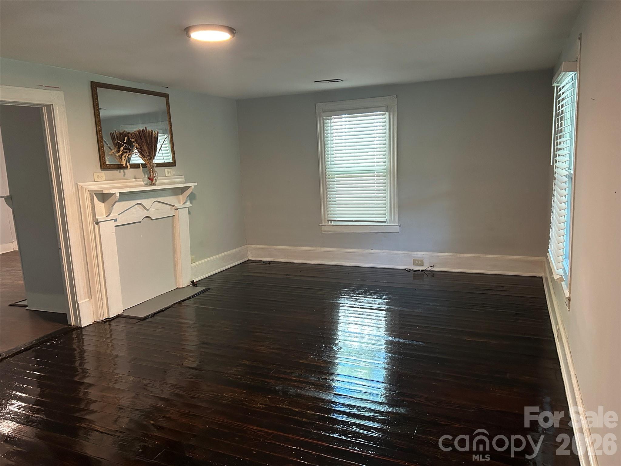 316 W Arch Street Property Photo 10
