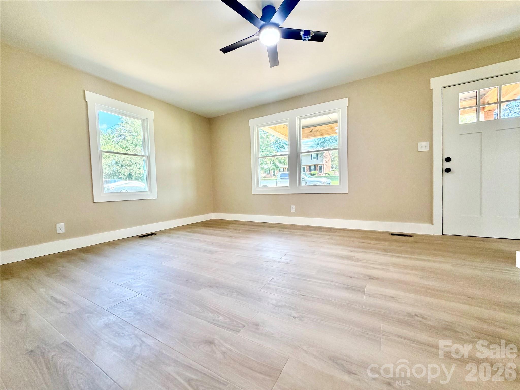 88 Polk Street Property Photo 7