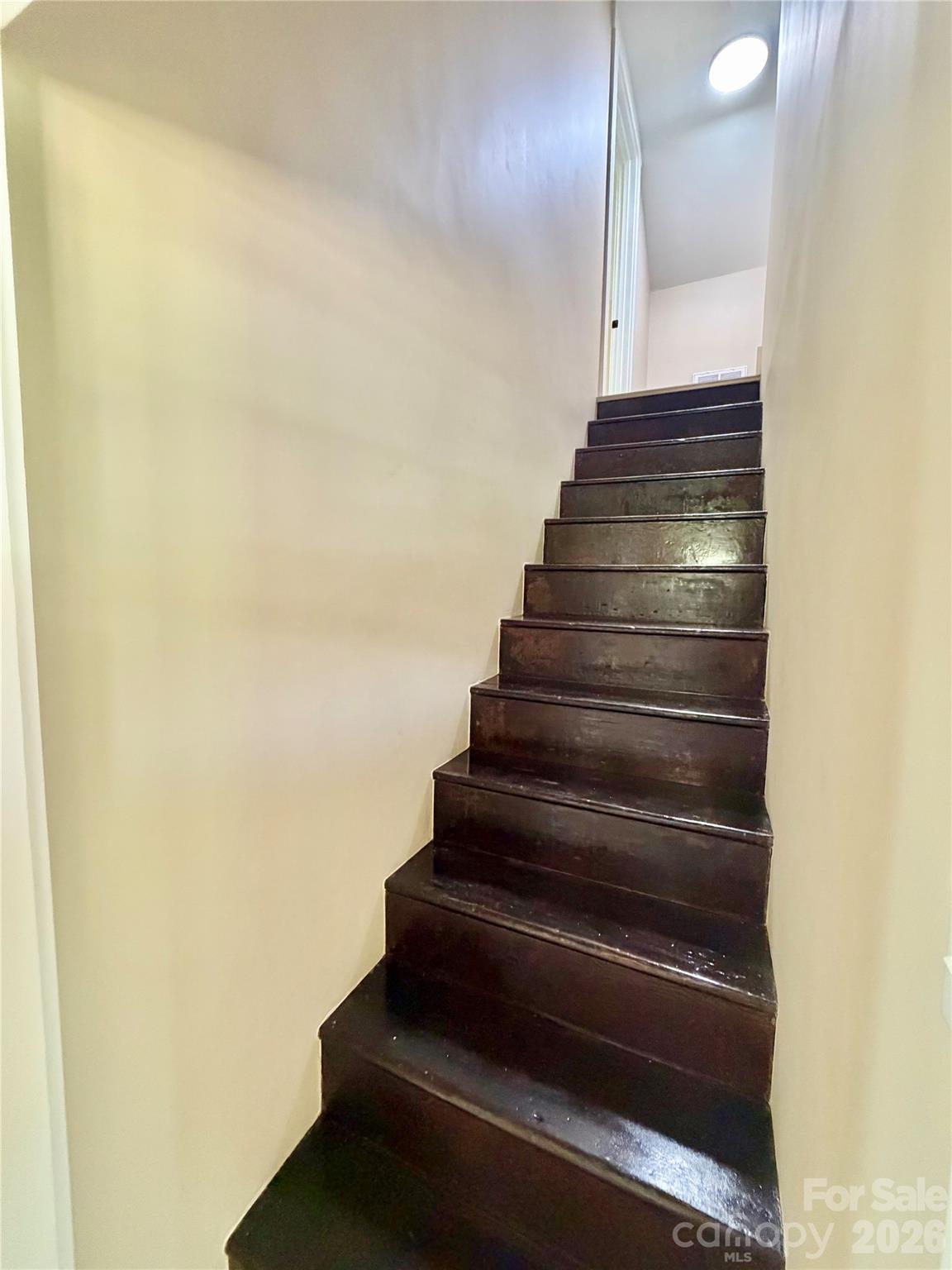 88 Polk Street Property Photo 24