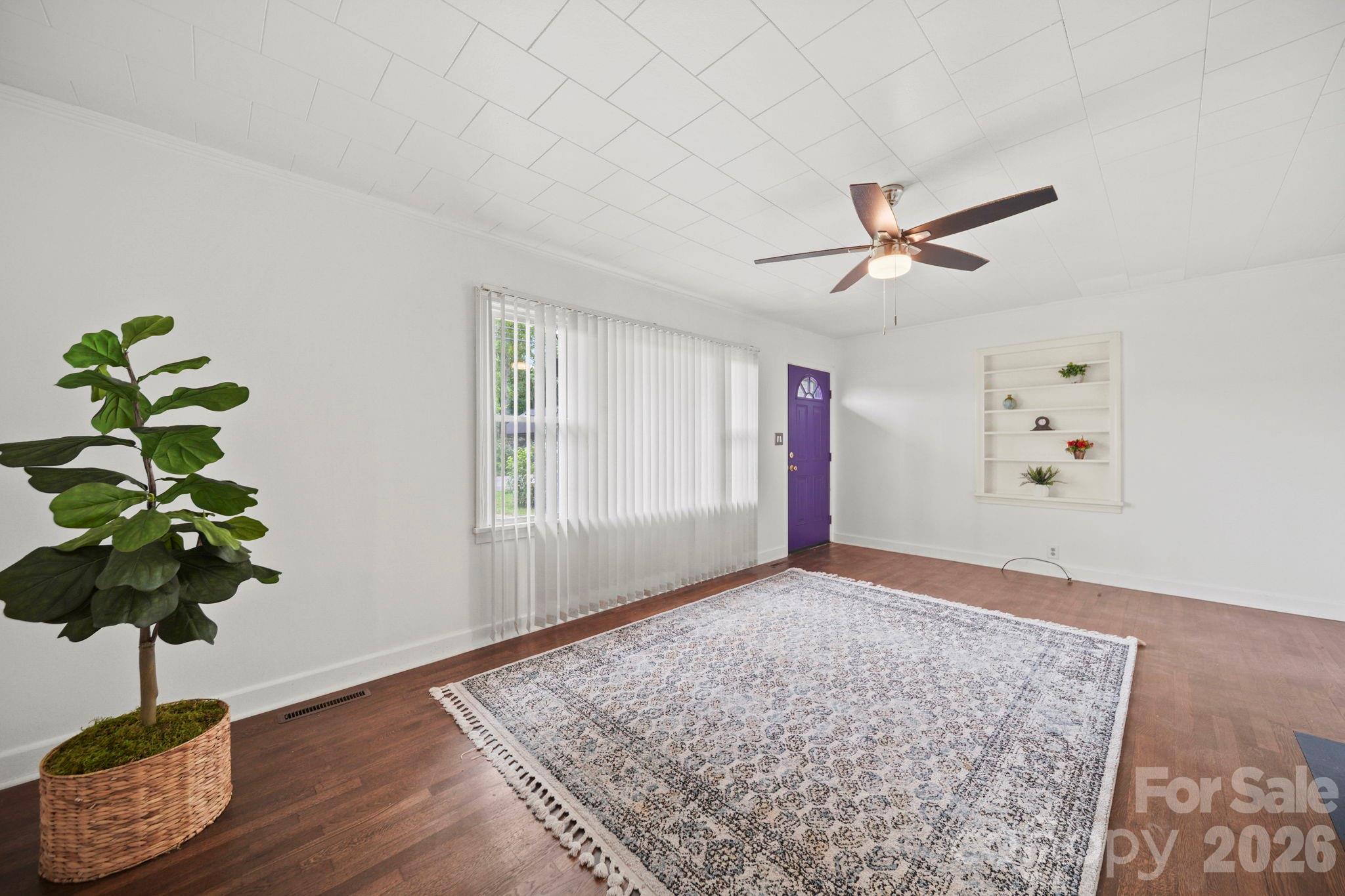 208 Clancy Street Property Photo 5