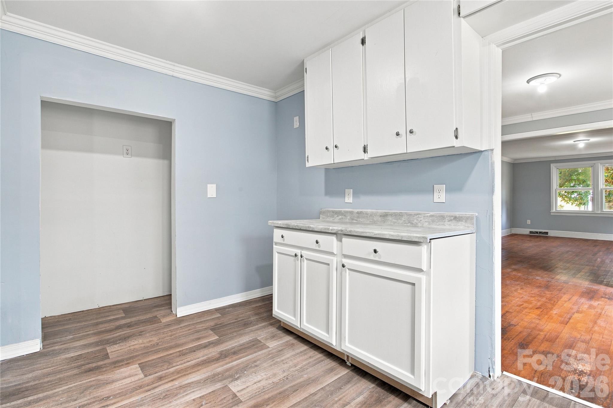 290 Airport Road Property Photo 15