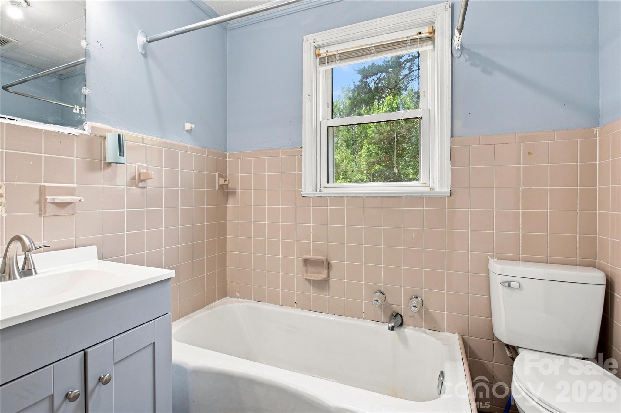 290 Airport Road Property Photo 22
