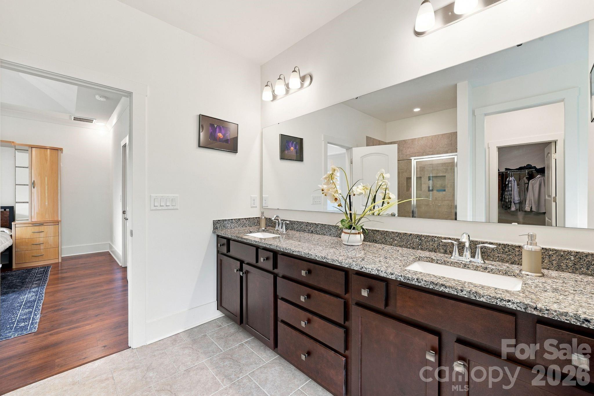 1310 Bershire Lane L13 Property Photo 19