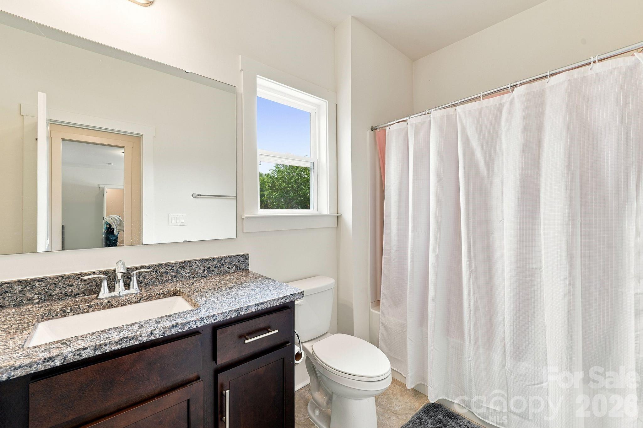 1310 Bershire Lane L13 Property Photo 28