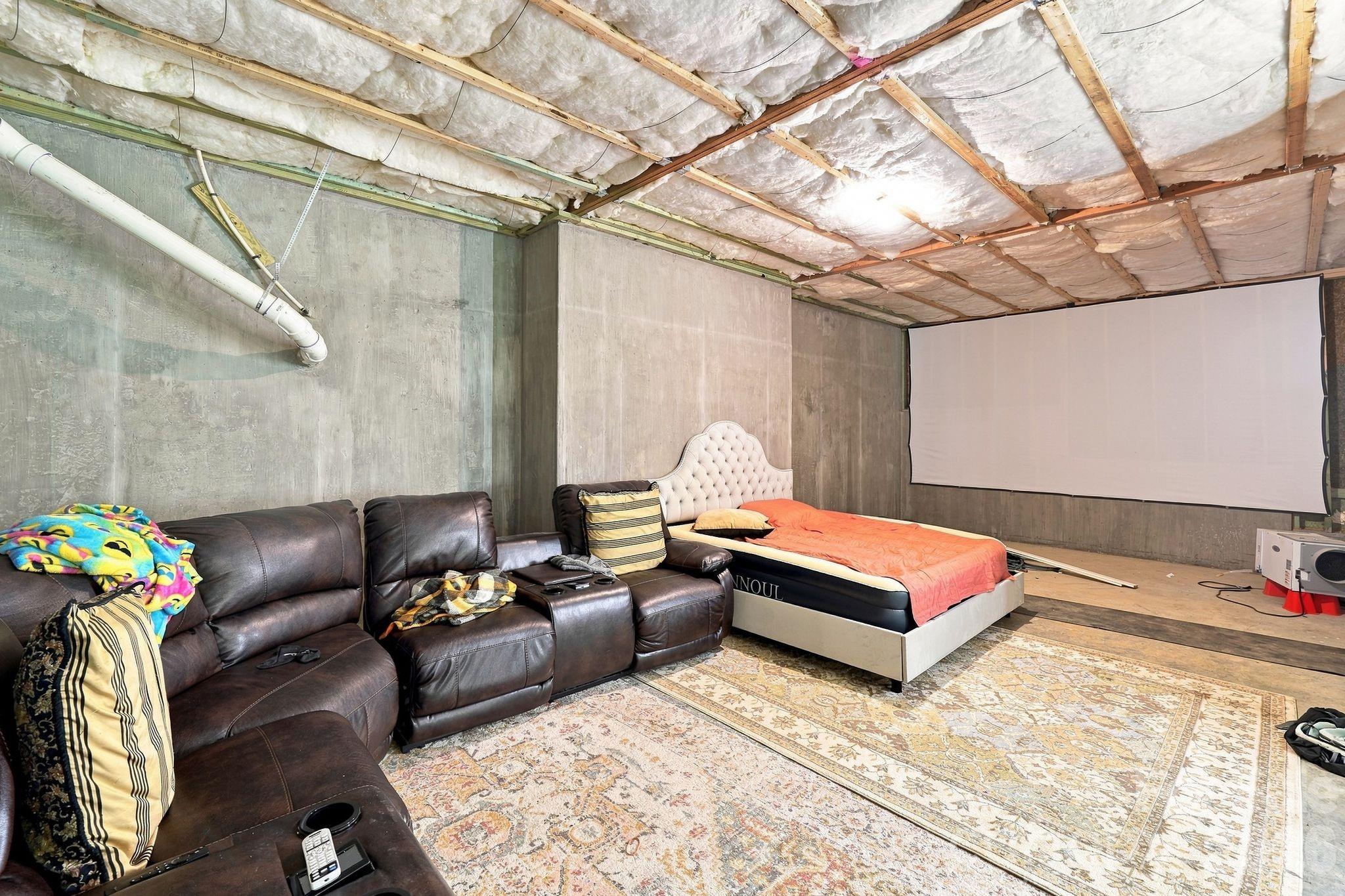 1310 Bershire Lane L13 Property Photo 41