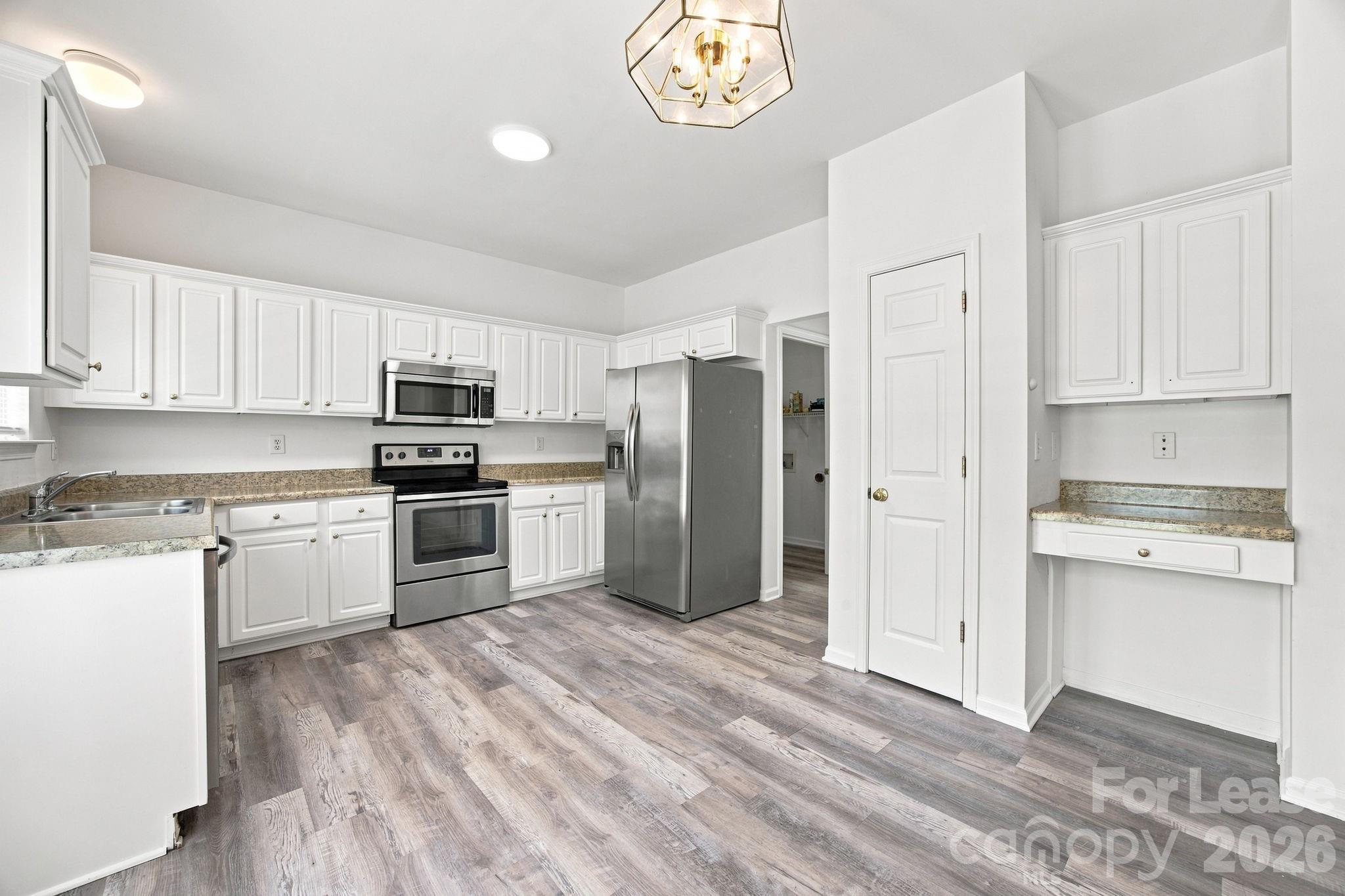 1748 Chinchester Lane Property Photo 7