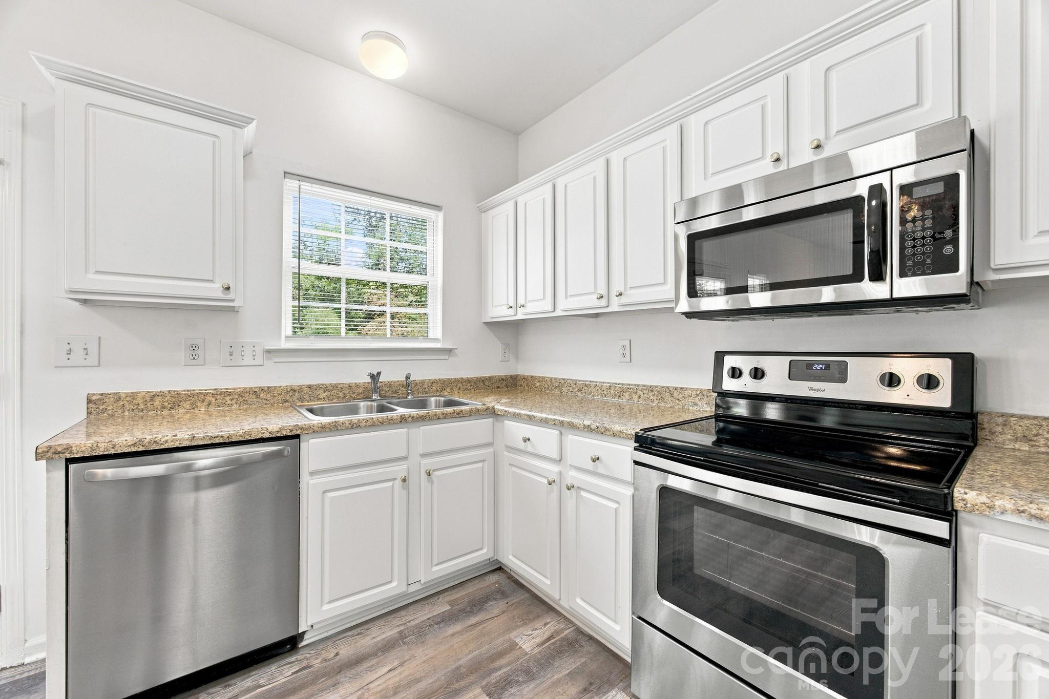 1748 Chinchester Lane Property Photo 9