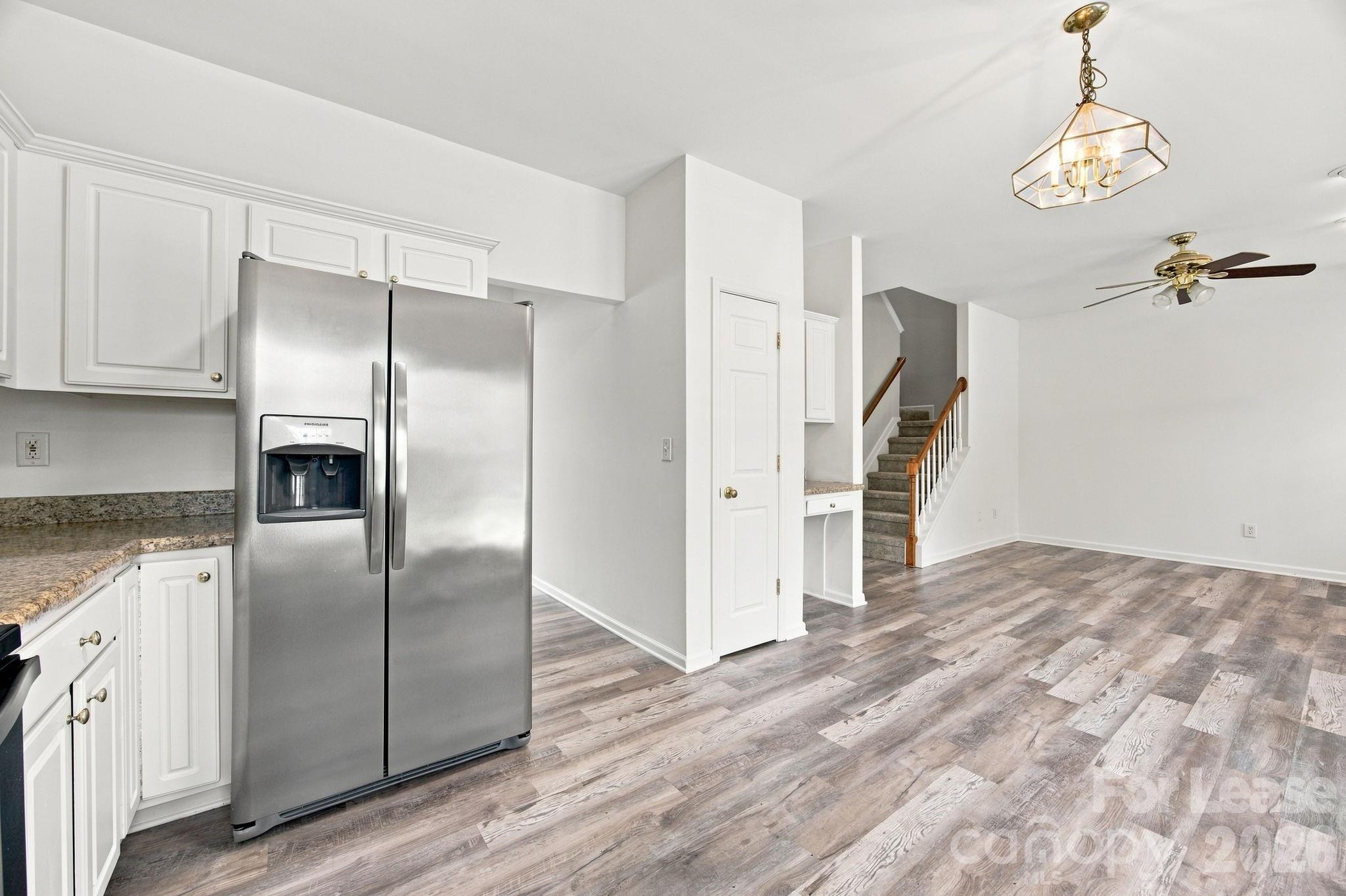 1748 Chinchester Lane Property Photo 10