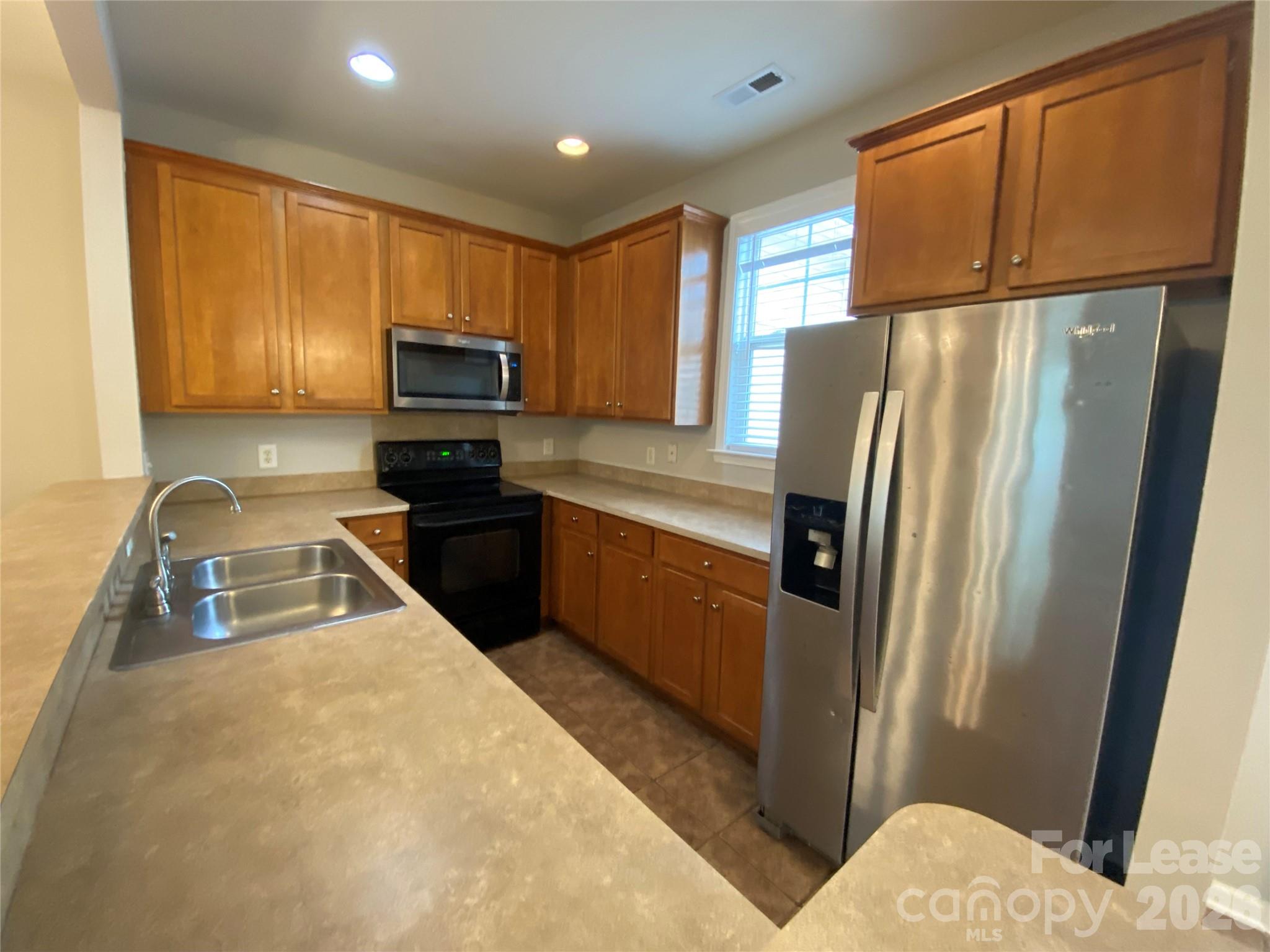 10310 Mcgoogan Lane Property Photo 2