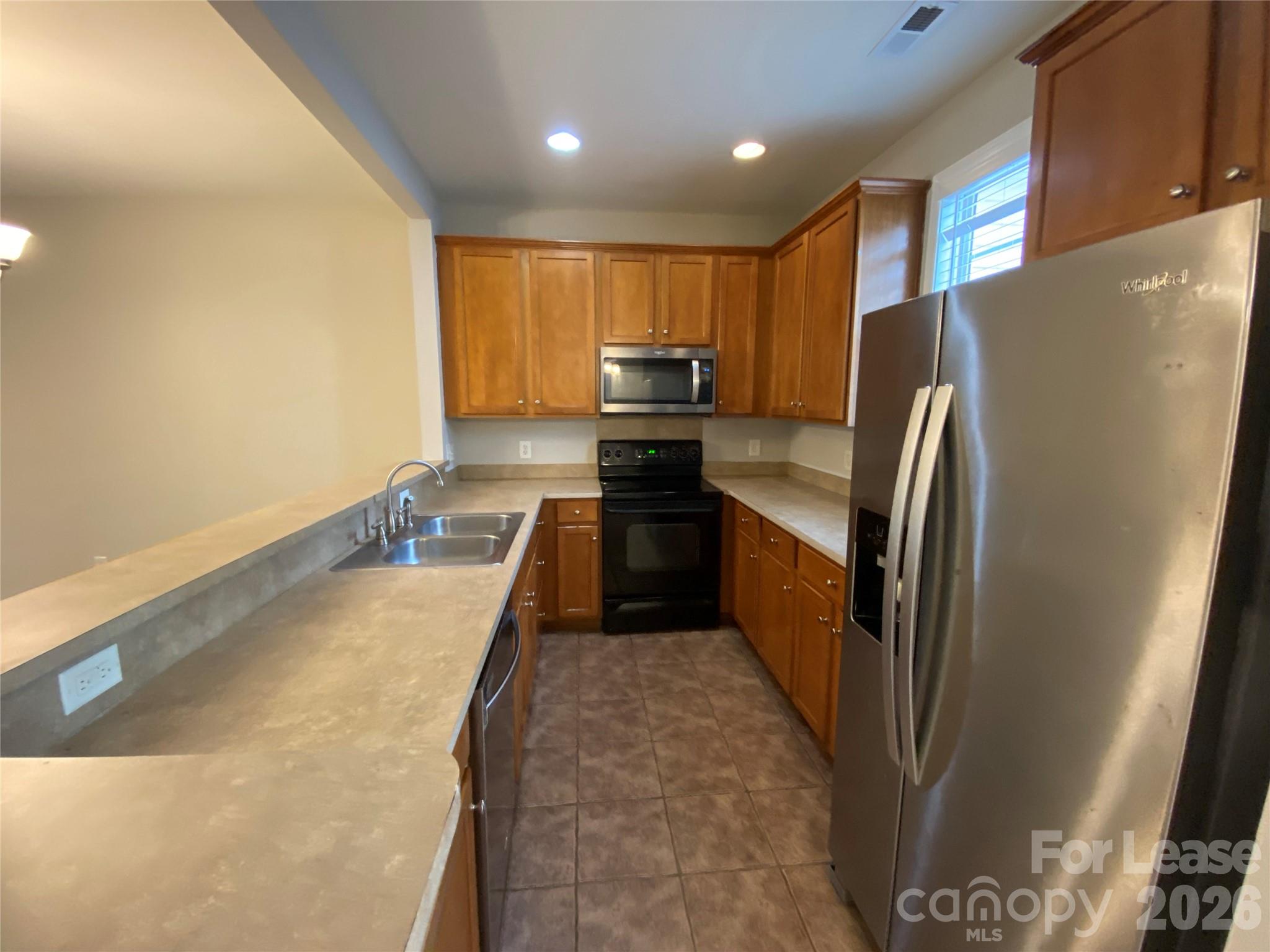 10310 Mcgoogan Lane Property Photo 3