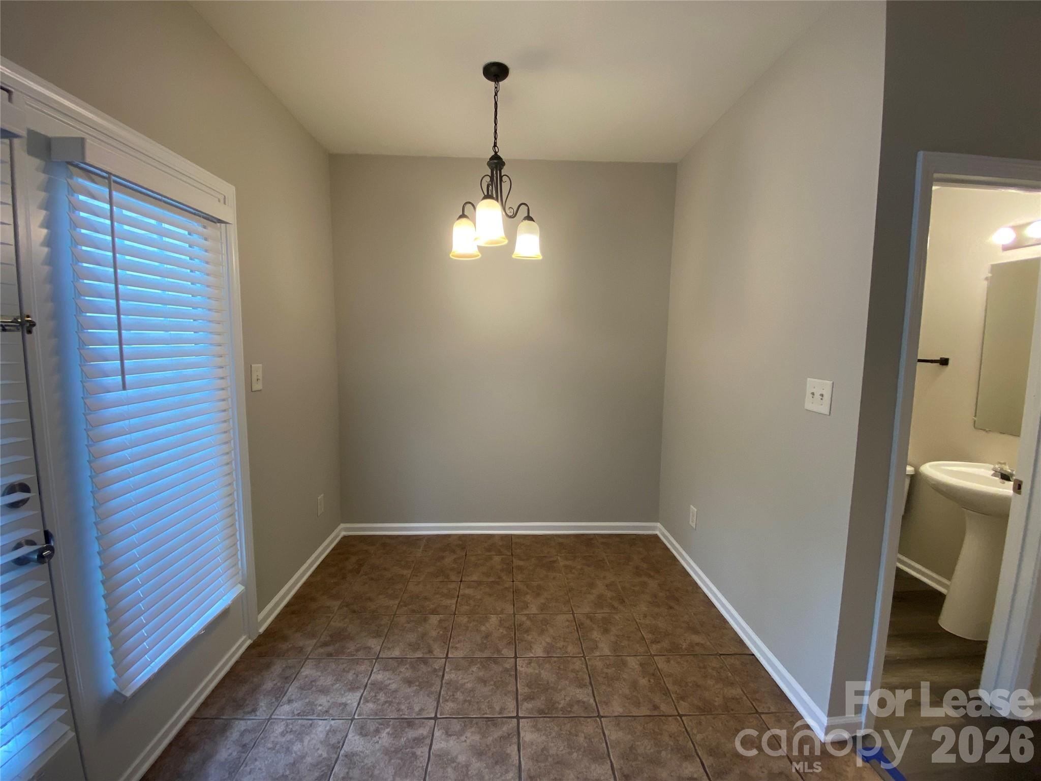 10310 Mcgoogan Lane Property Photo 5