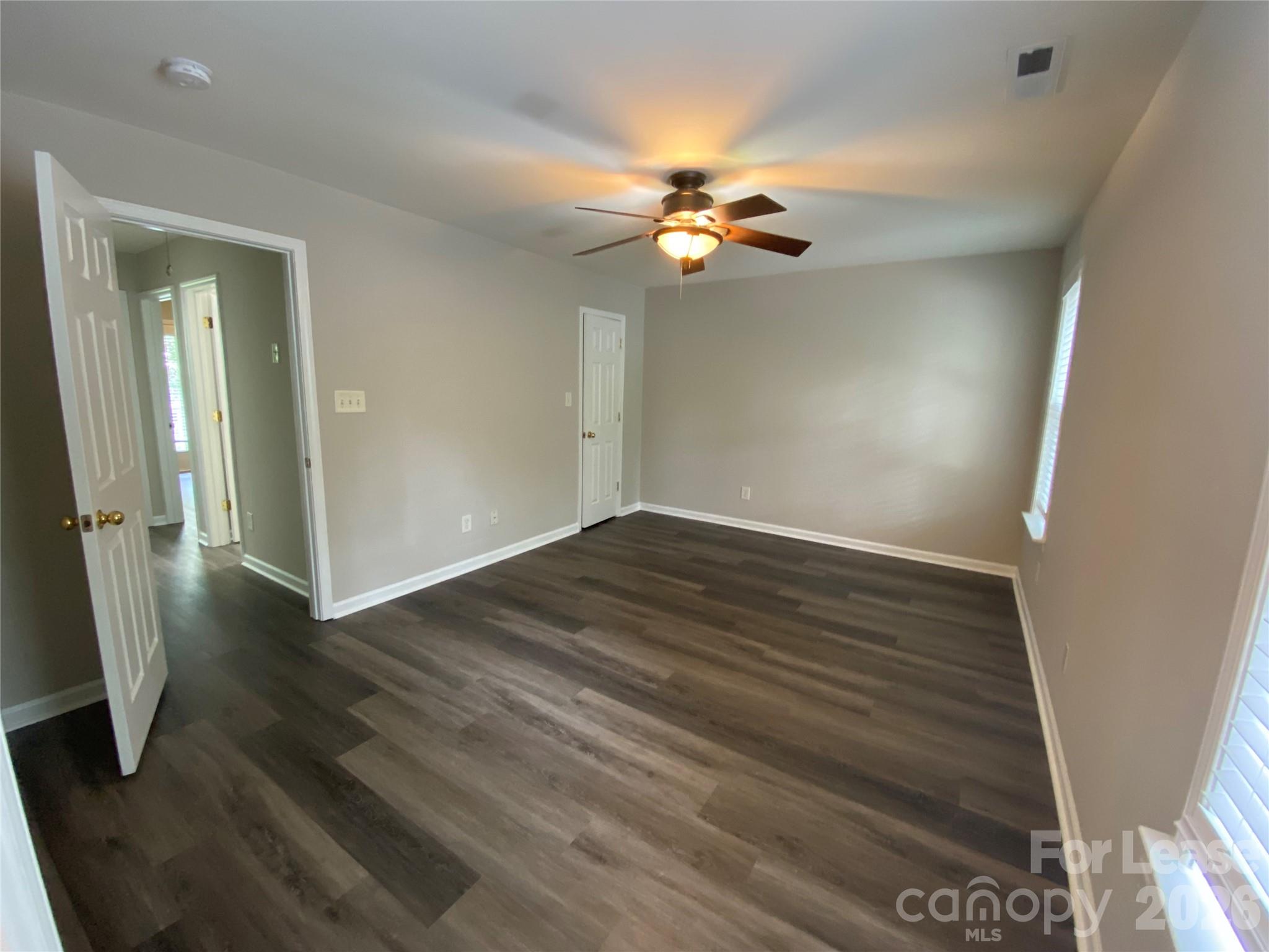 10310 Mcgoogan Lane Property Photo 11