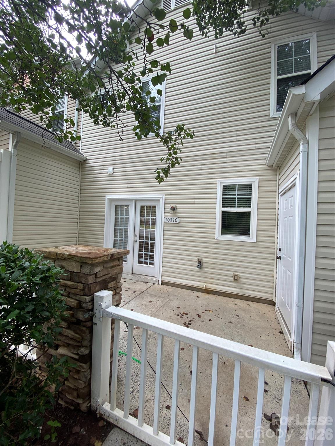 10310 Mcgoogan Lane Property Photo 28