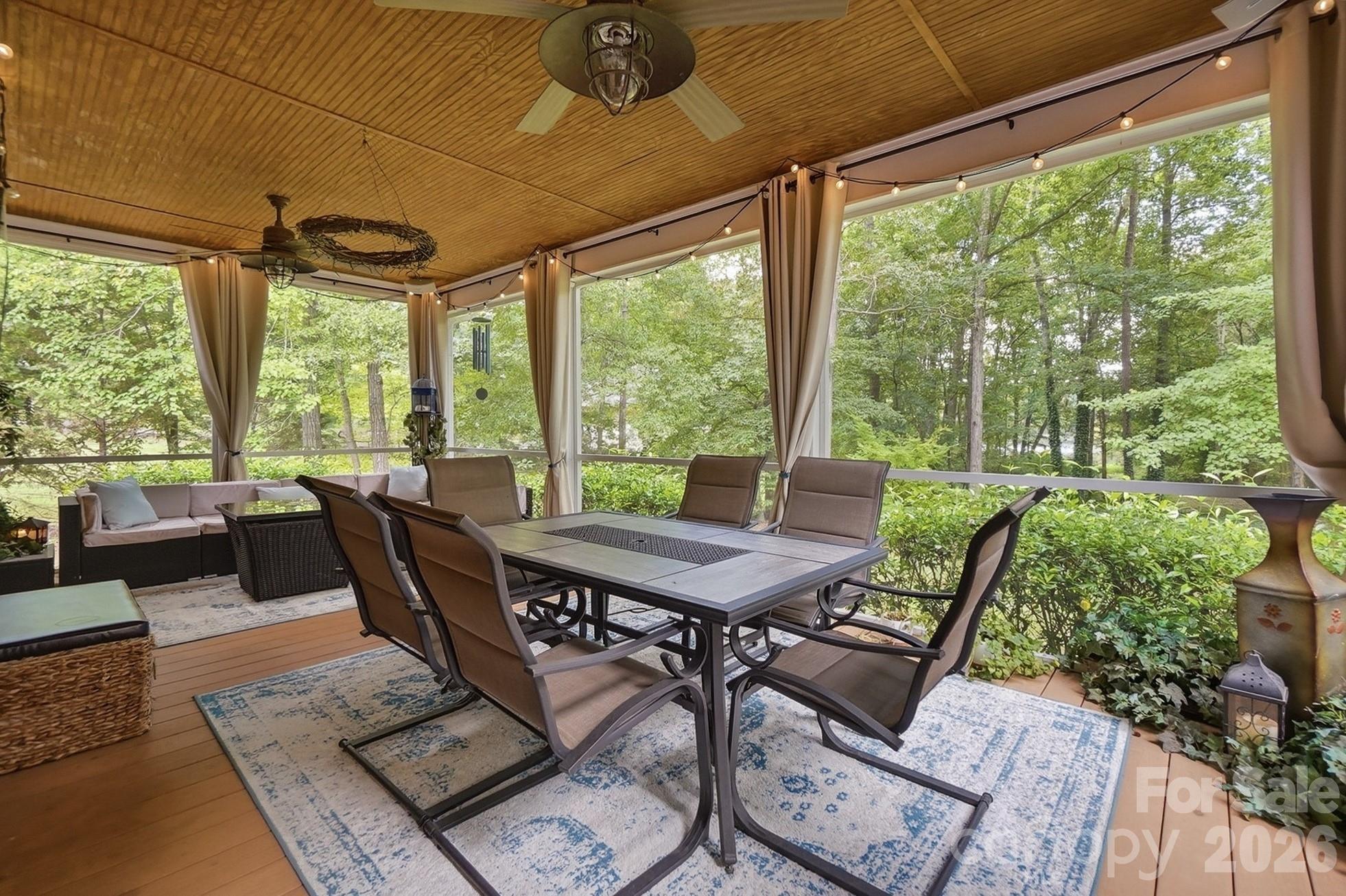 1006 Waterview Lane Property Photo 7