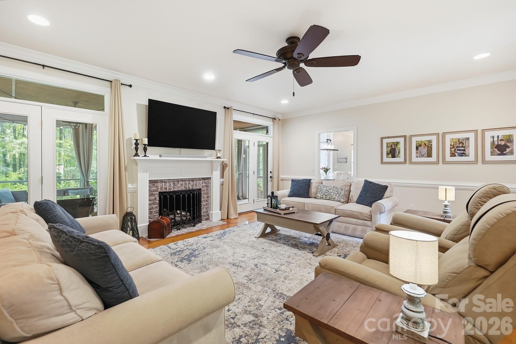 1006 Waterview Lane Property Photo 14