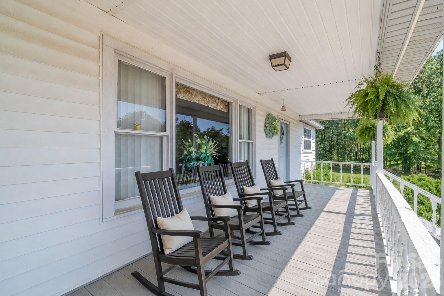 312 Sanders Road Property Photo 4